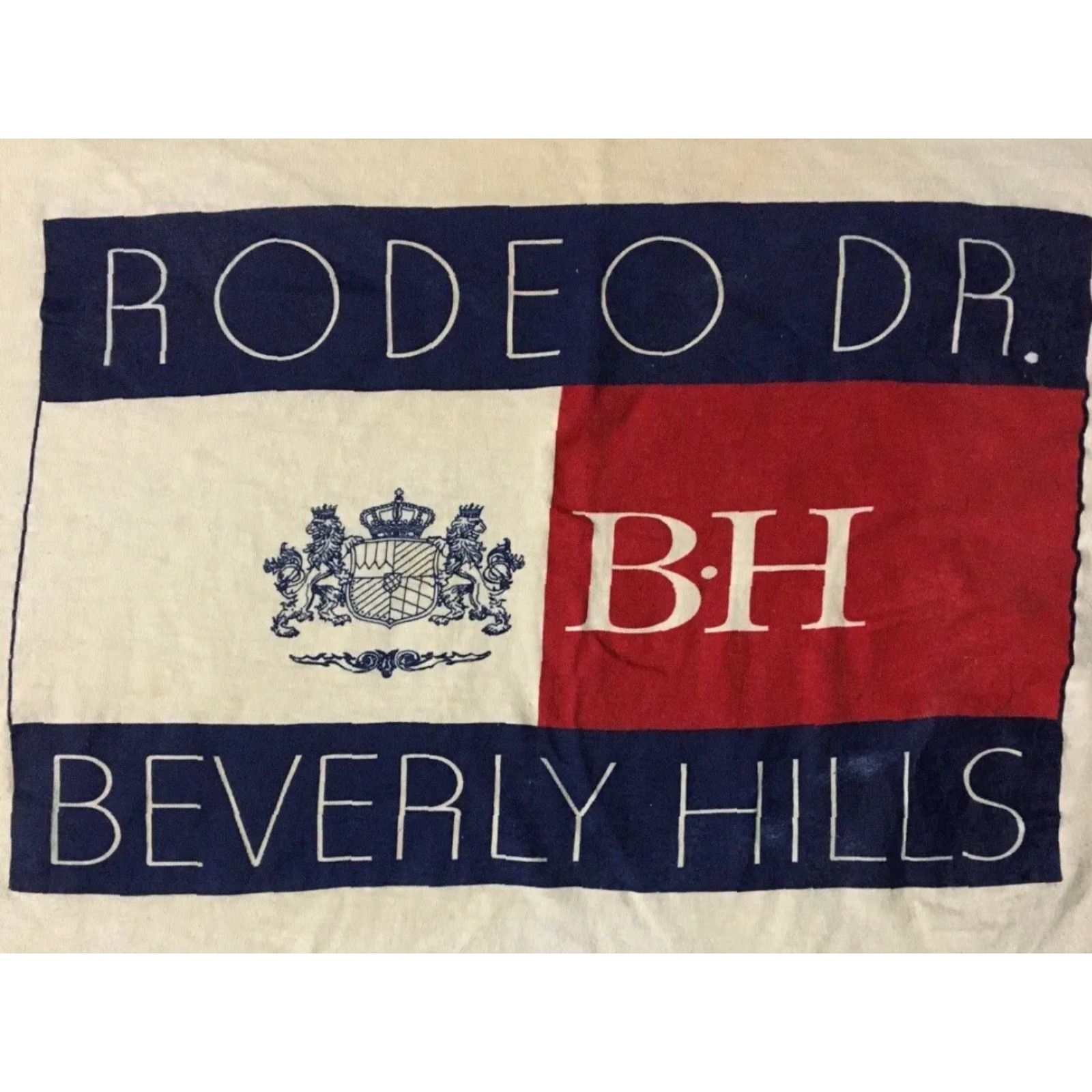 Vintage VINTAGE Beverly Hills 90210 Tommy Flag Shirt M L Boxy Grunge Surf White Sun Short Sleeve Mens T-Shirt Size US M / EU 48-50 / 2 - 3 Thumbnail