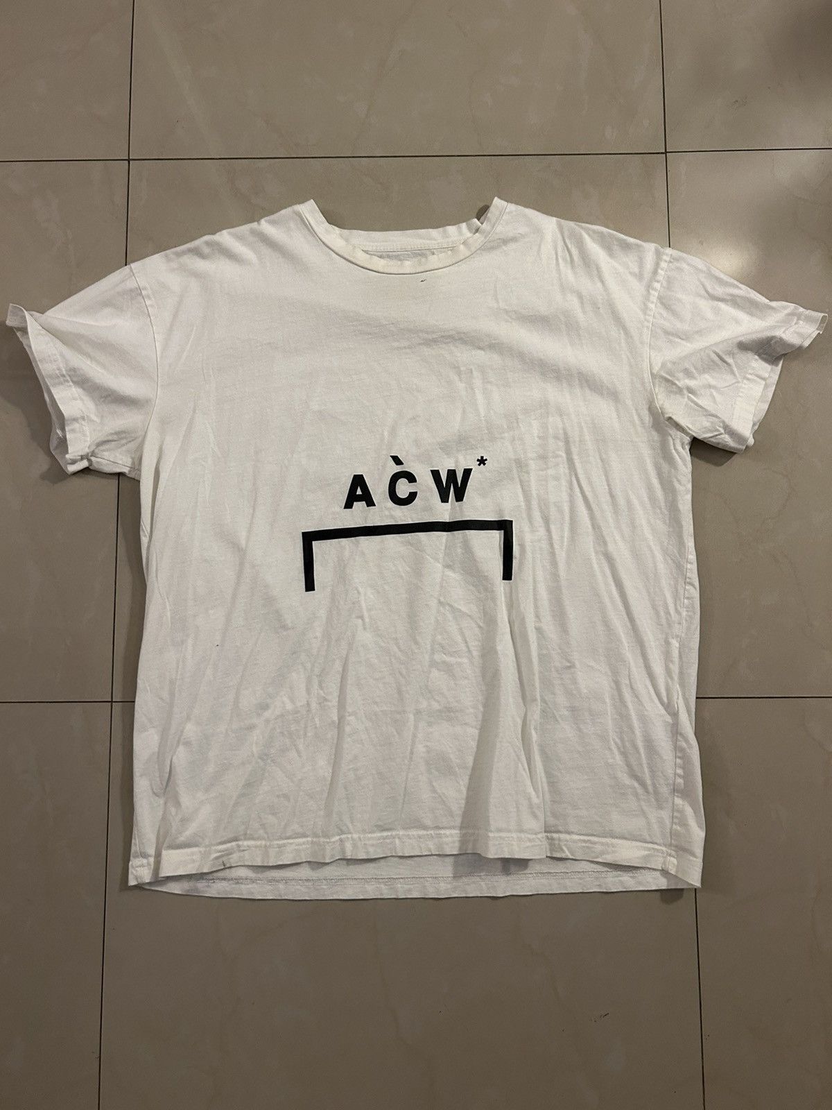 スウェット・トレーナー A COLD WALL Logo Print Short Sleeve T-Shirt Gray ACWMTS092MI A-cold-wall* t-shirts for Men | SSENSE