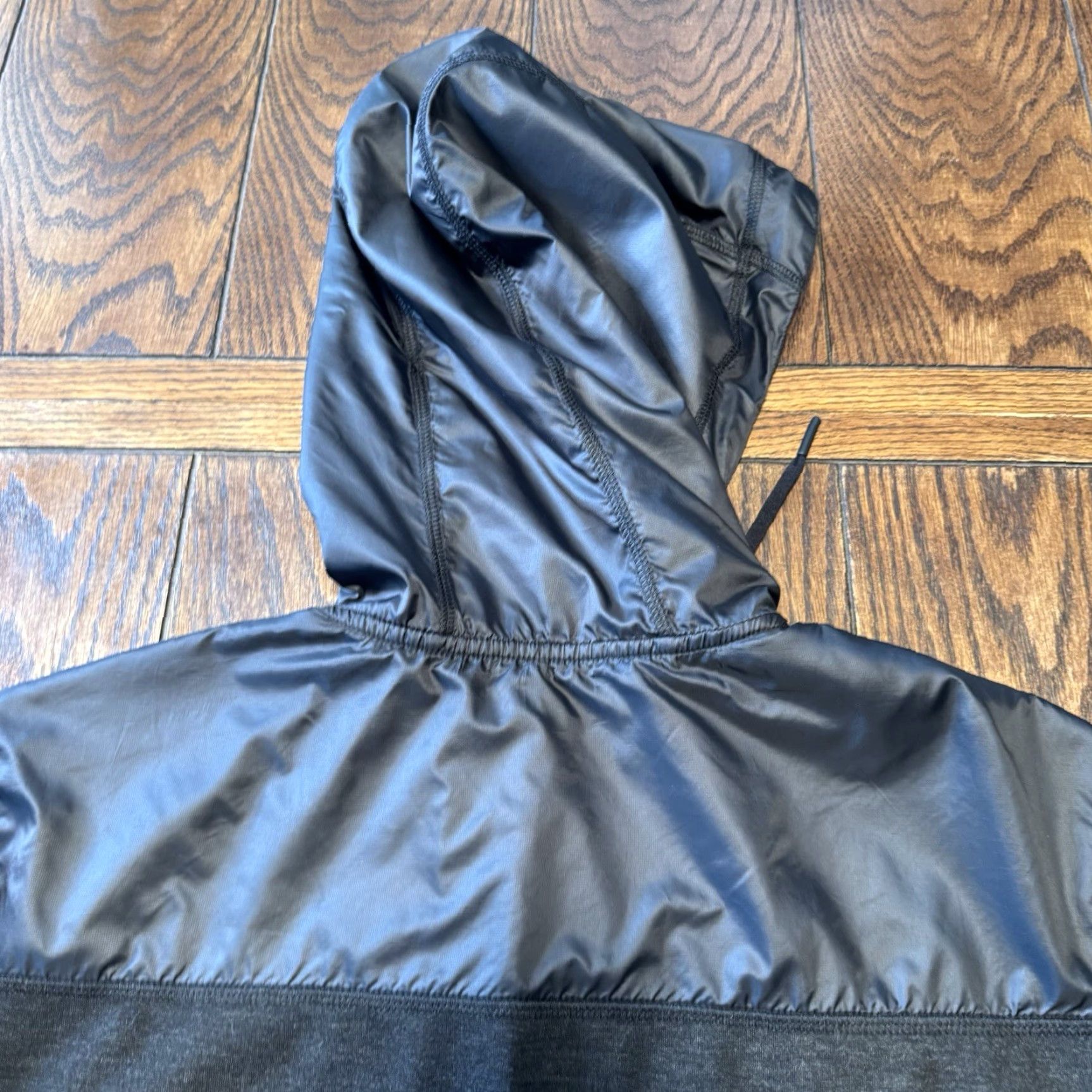 Rhone Rhone Jacket Mens Medium Charcoal Black Hooded Wind Rain Hybrid Tech Full Zip Size US M / EU 48-50 / 2 - 7 Thumbnail