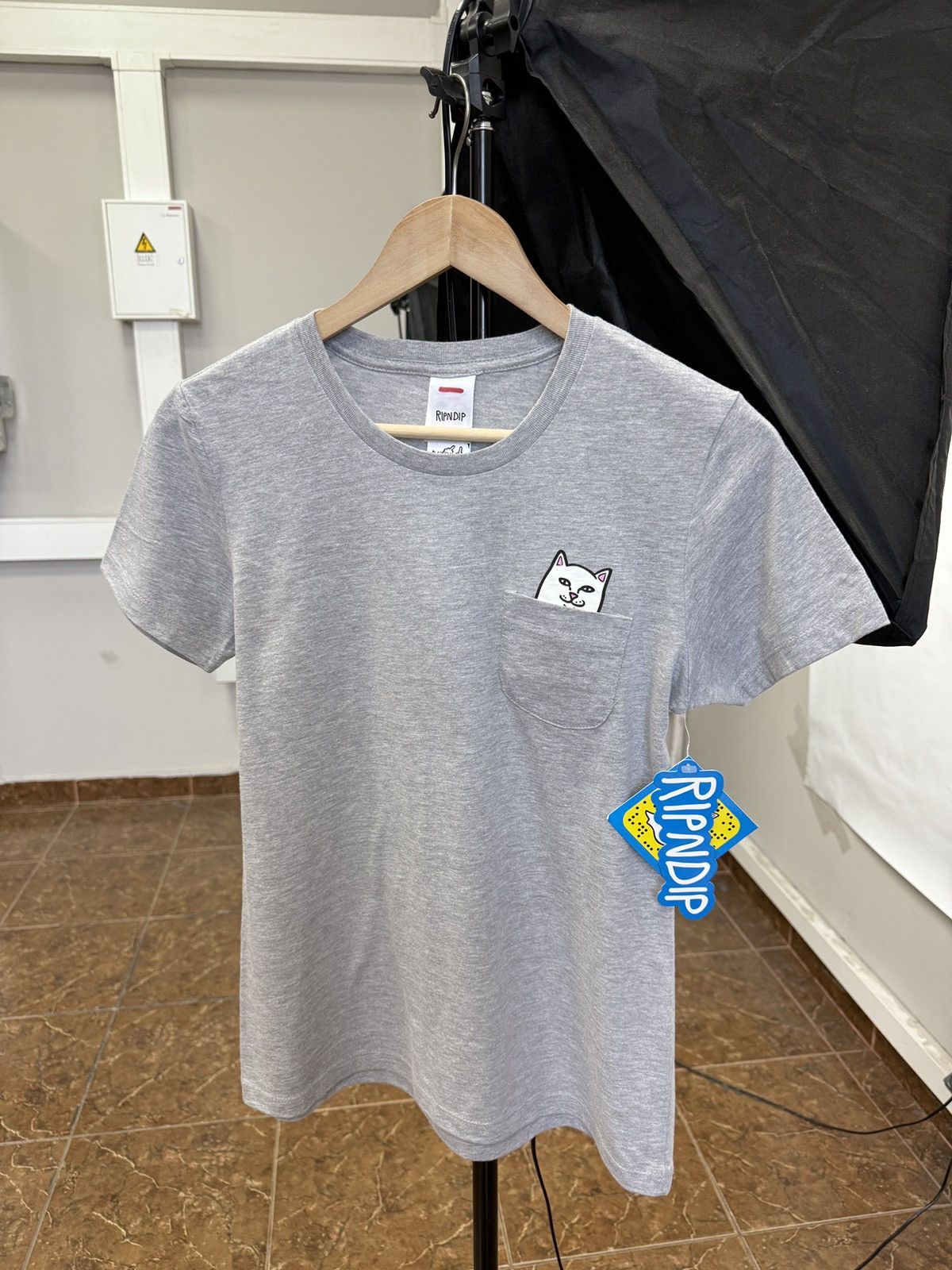 RIPNDIP NWT❗️ RIPNDIP Lord Nermal Pocket T-Shirt Cat Fack Rare Size M / US 6-8 / IT 42-44 - 2 Thumbnail