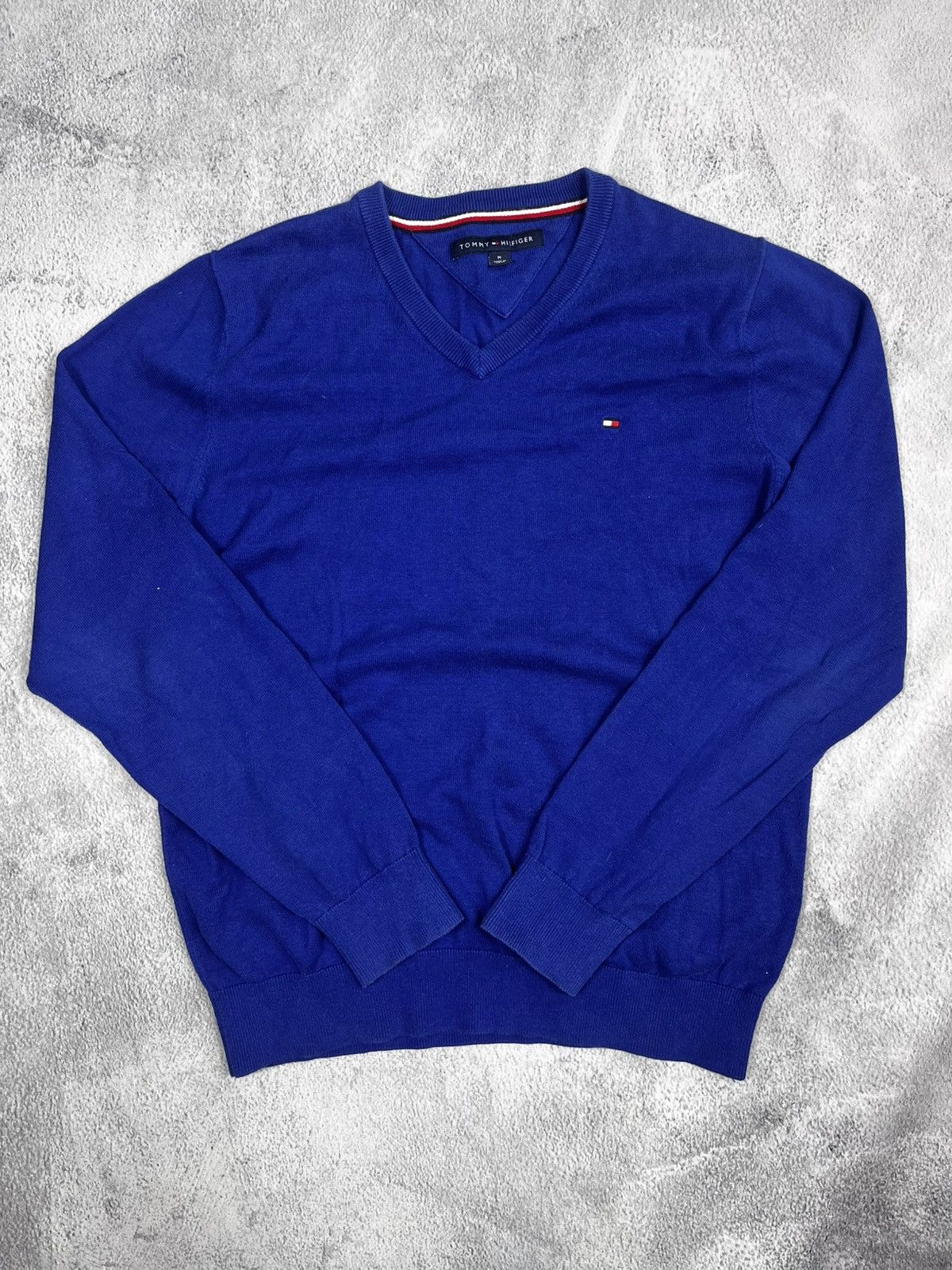 Tommy Hilfiger × Vintage Vintage Y2K Tommy Hilfiger sweater old money style size М Size US M / EU 48-50 / 2 - 1 Thumbnail