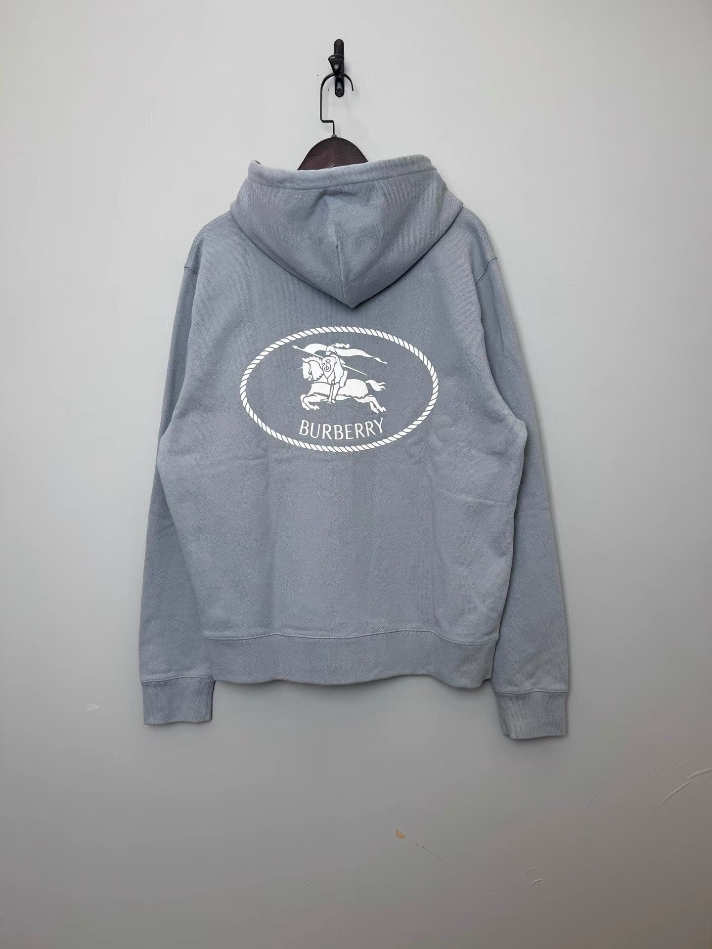 Burberry Burberry SS25 Knight Print Cotton Zip Hoodie Men's K36 Size US XXL / EU 58 / 5 - 2 Thumbnail