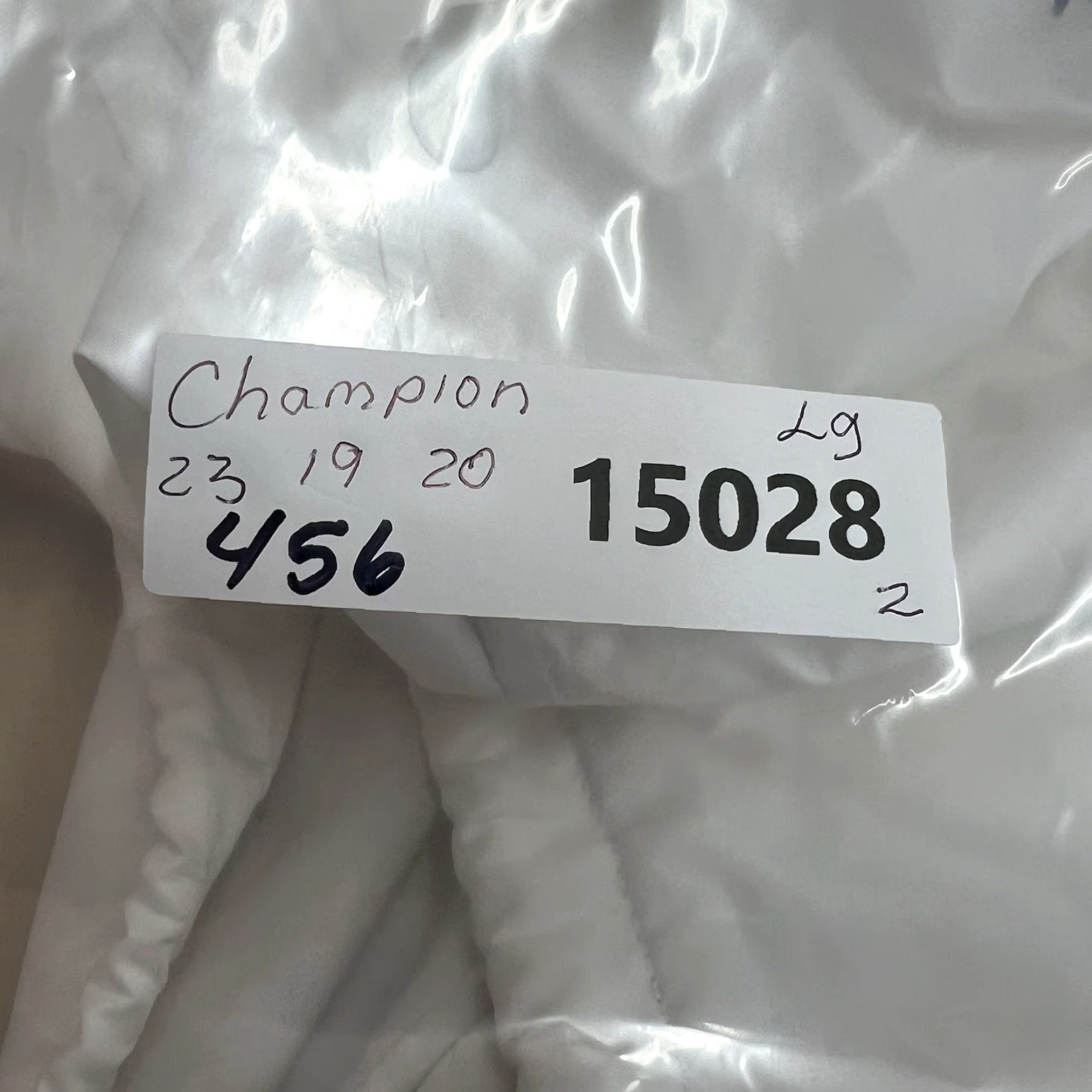 Champion VINTAGE Champion Windbreaker Jacket Mens Size L White 90s Retro Lightweight Size US L / EU 52-54 / 3 - 8 Thumbnail