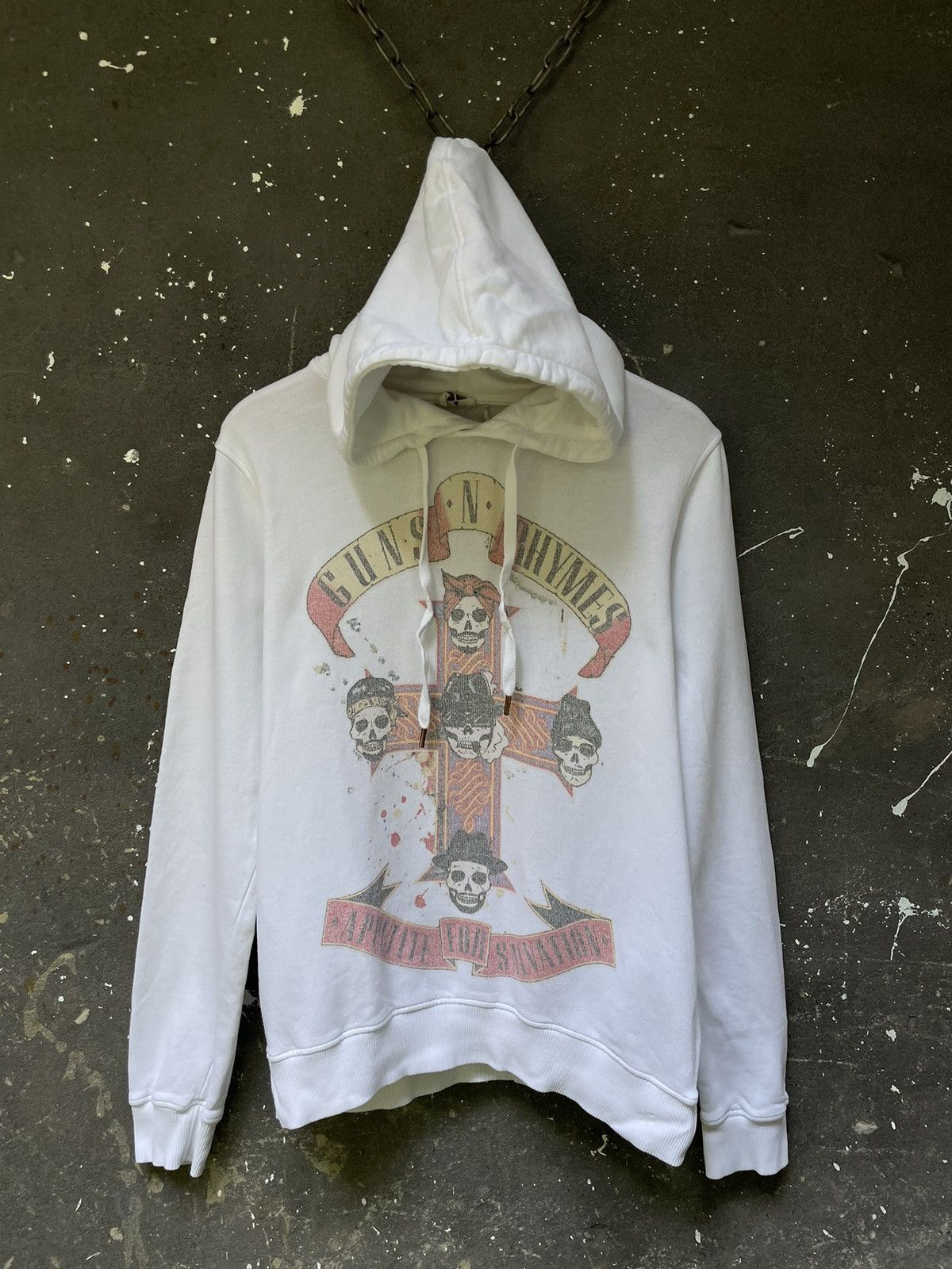 Guns N' Roses Vintage Guns N Roses White Hoodies 00’s Band Rock RARE Size US M / EU 48-50 / 2 - 1 Thumbnail