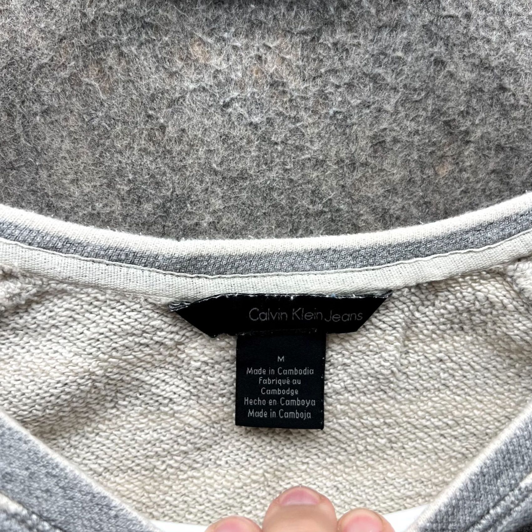 Calvin Klein VINTAGE Calvin Klein Shirt Women Medium Gray White Striped Long Sleeve Crop Fleece Size M / US 6-8 / IT 42-44 - 6 Thumbnail