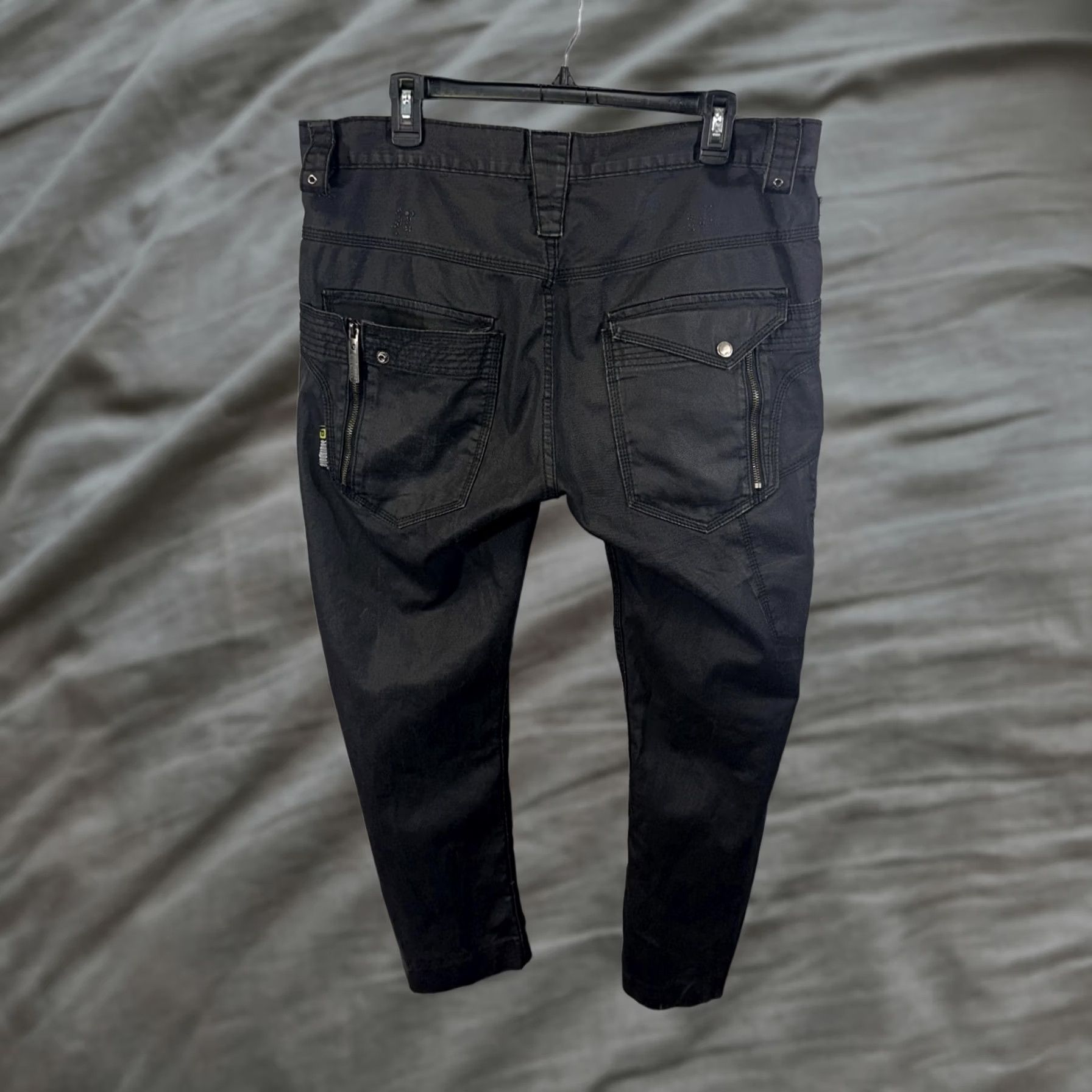Southpole Southpole Pants Mens 36x34 Black Cargo Multi Pocket Zip Back Streetwear Urban Size US 36 / EU 52 - 1 Thumbnail