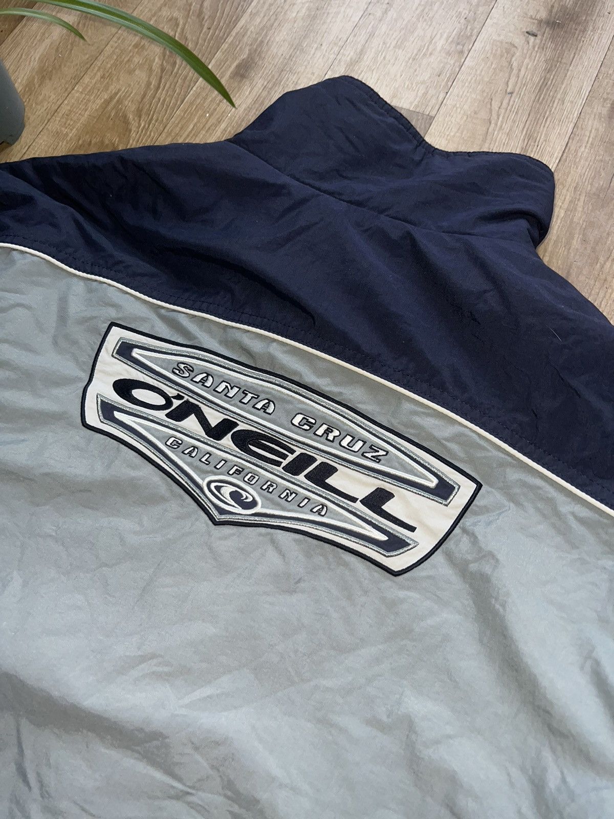 O'Neill × Santa Cruz Skateboards × Vintage Vintage O’Neill Santa Cruz jacket vintage 90s nylon 100% Size US XXL / EU 58 / 5 - 16 Thumbnail