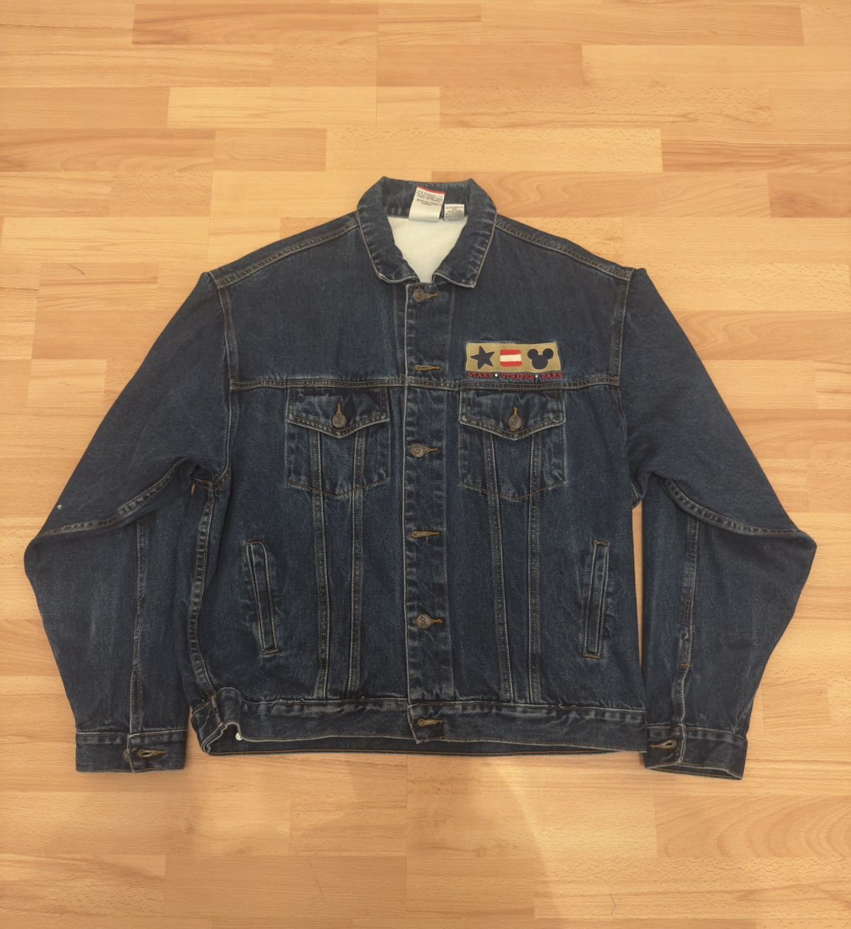 Disney Vintage micky mouse denim jacket Size US M / EU 48-50 / 2 - 1 Thumbnail