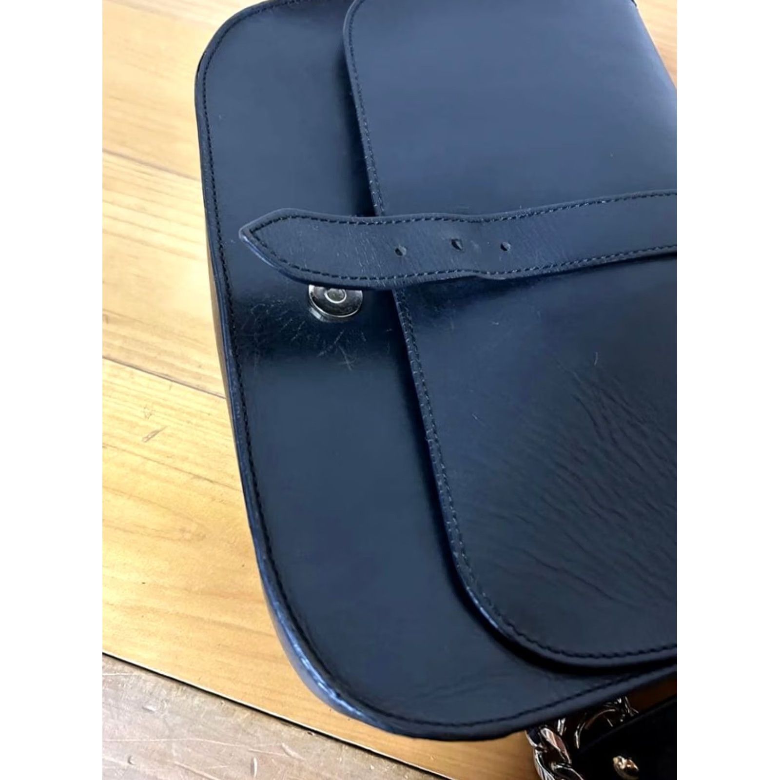 A.P.C. A.P.C. Woman Shoulder Bag Chain Half Moon Leather Black Limited Edition Style Size ONE SIZE - 7 Thumbnail