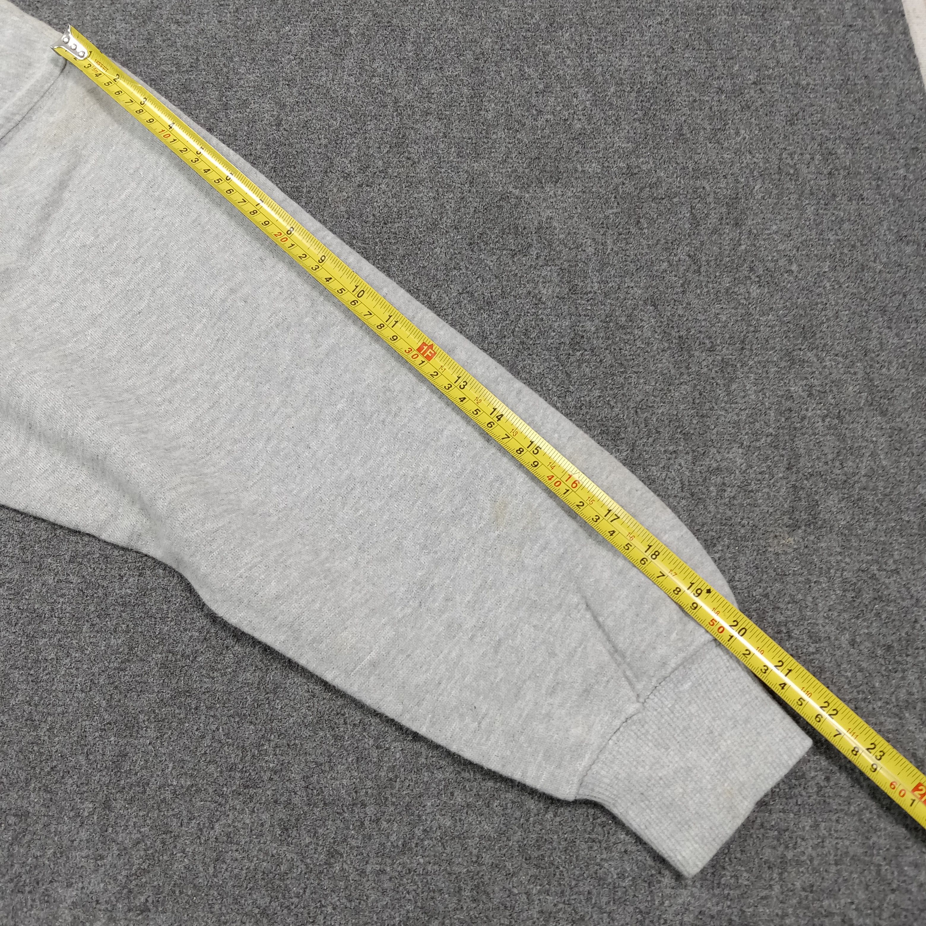 Nike Nike Big Swoosh Streetwear Sweatshirt C283N27 Size US L / EU 52-54 / 3 - 7 Thumbnail