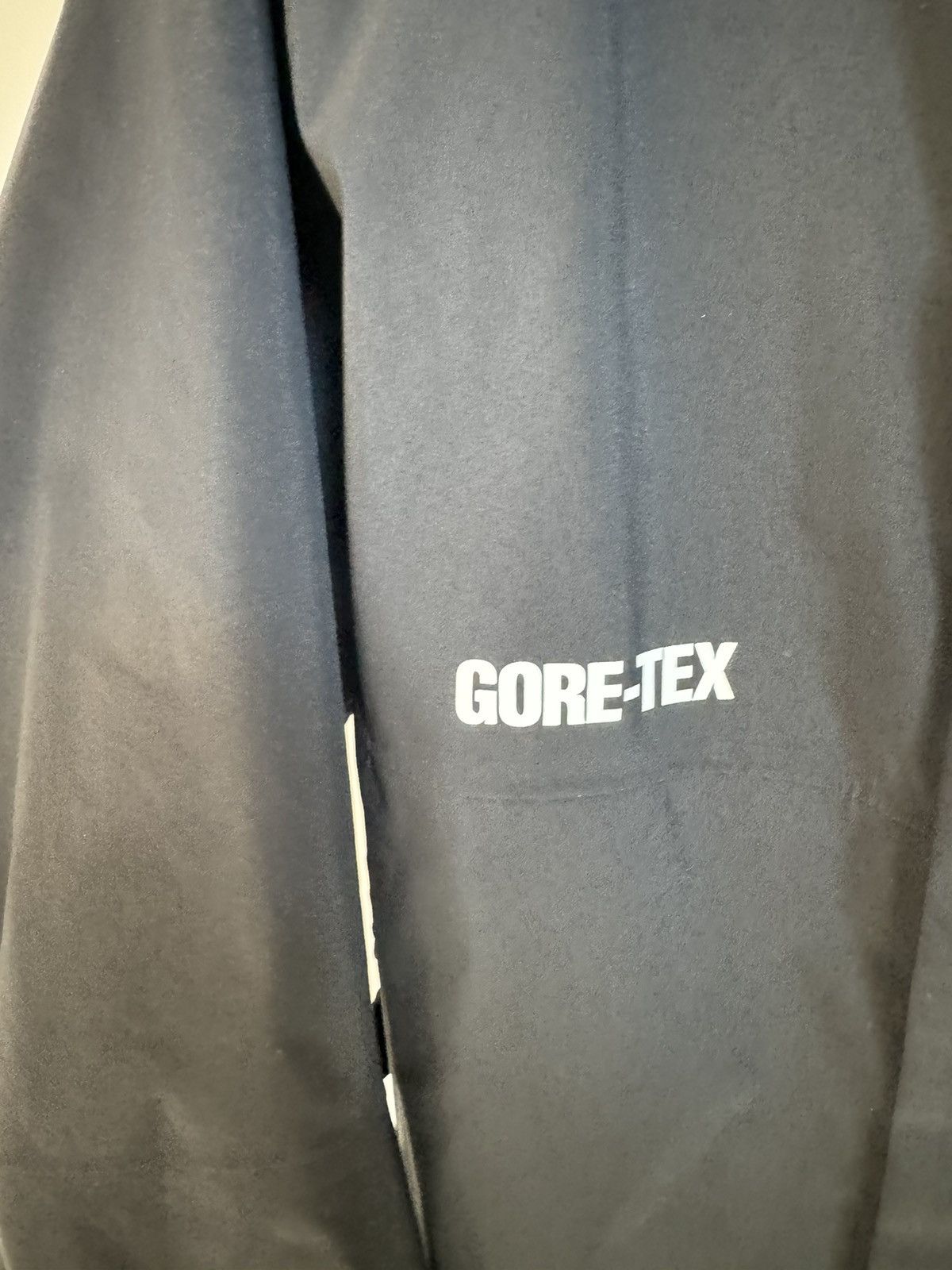 Palace Palace Gore-Tex R-Tek Jacket SSN 2022 Size US M / EU 48-50 / 2 - 5 Thumbnail