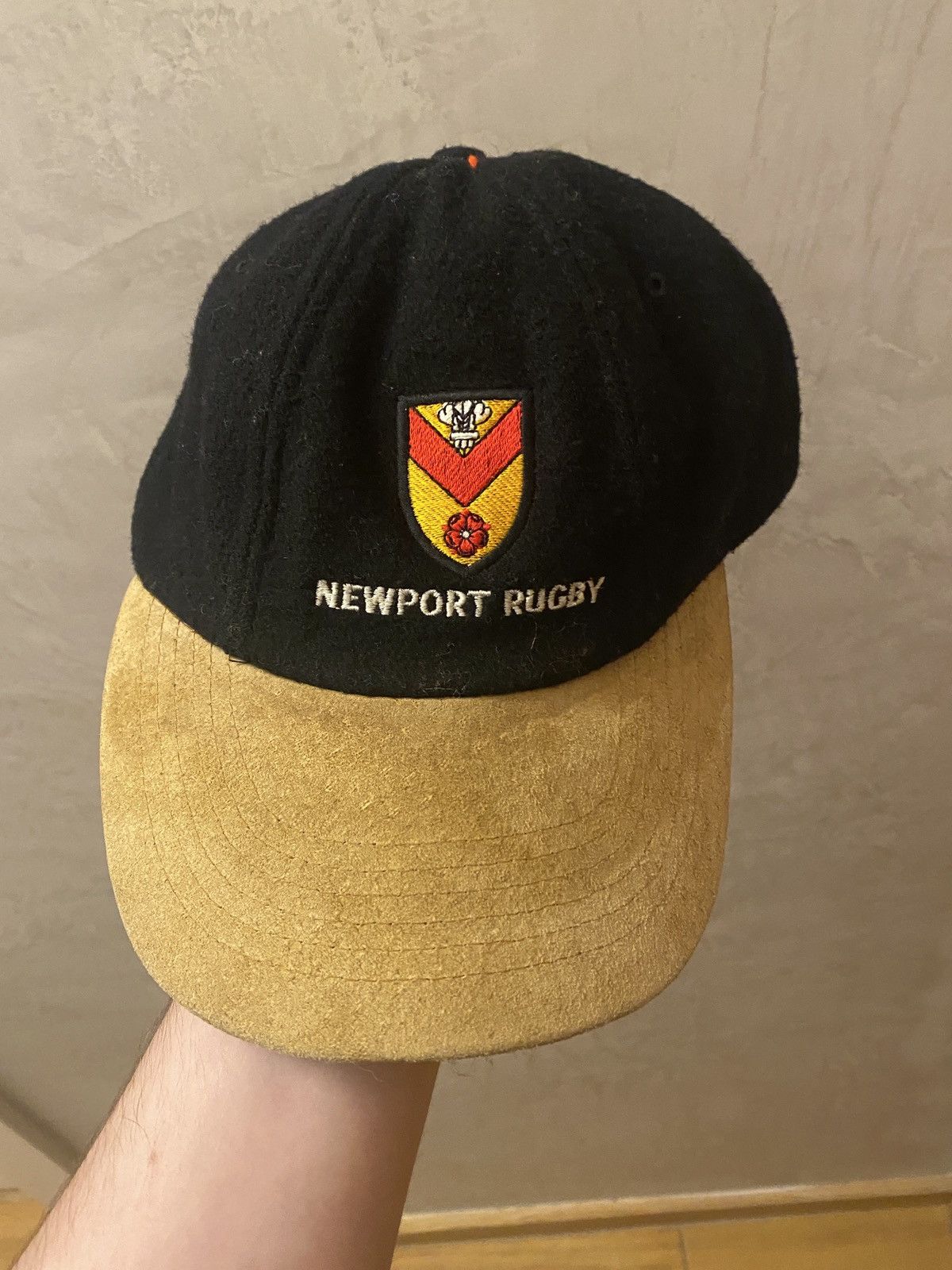 Vintage Newport england rare rugby Vintage wool hat Size ONE SIZE - 4 Thumbnail