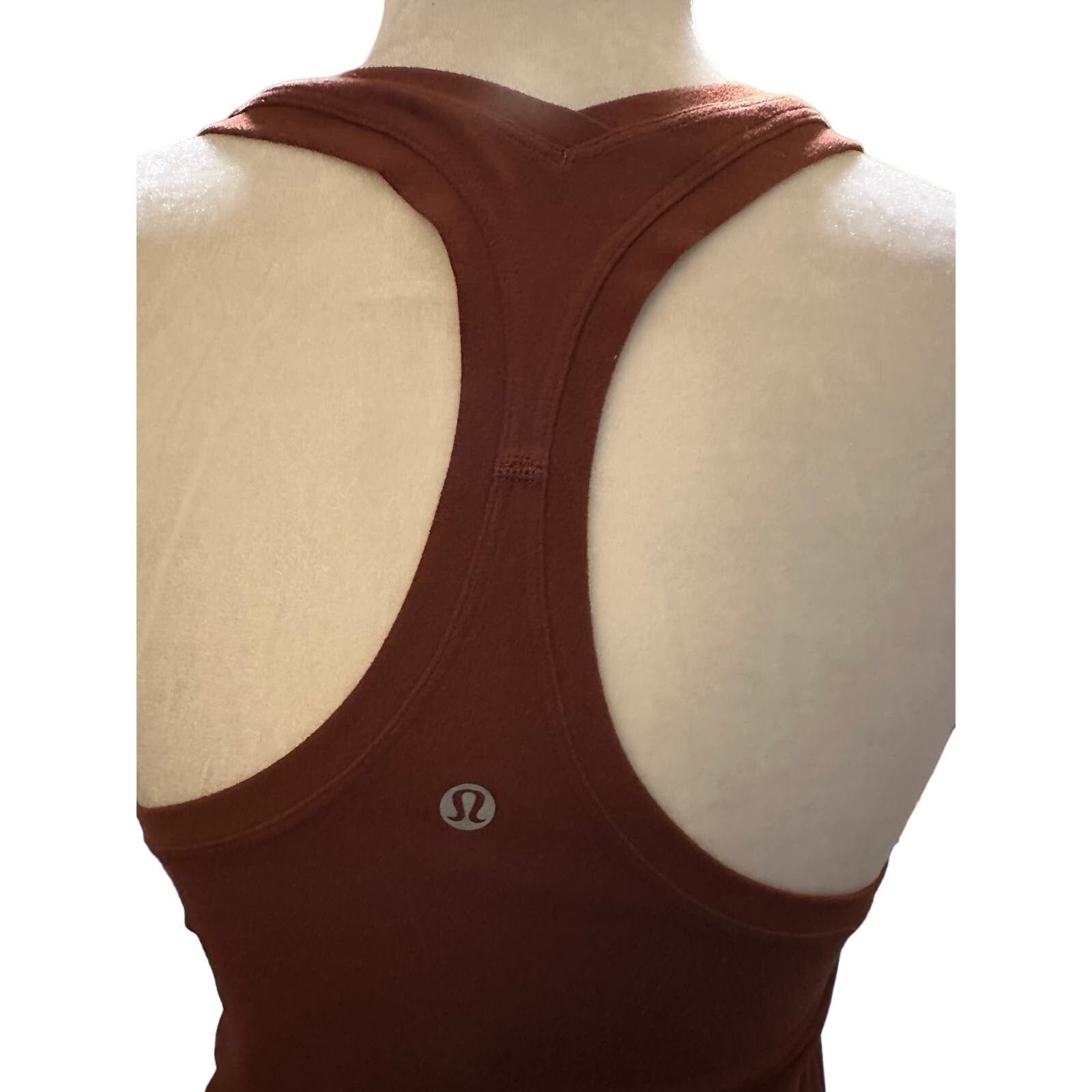 Lululemon Lululemon Burgundy Racer Back top Size XS/S Size XS / US 0-2 / IT 36-38 - 2 Thumbnail