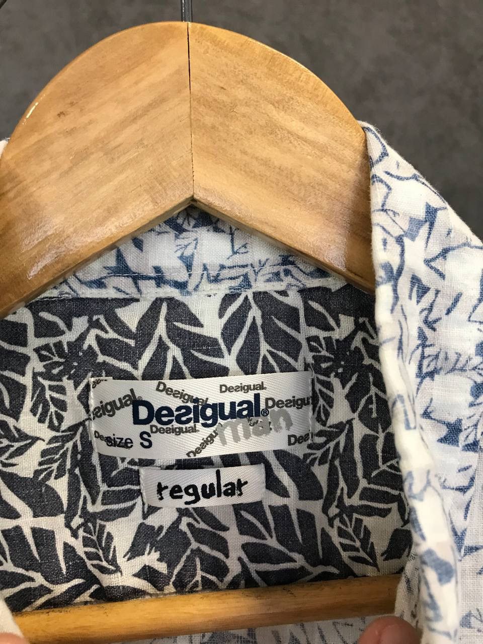 Desigual Desigual designer art linen shirt Size US S / EU 44-46 / 1 - 4 Thumbnail