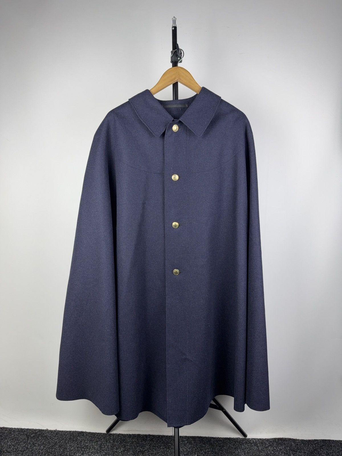 Vintage Vintage 80s Retro German Navy Wool Cape Coat Military Style Size US L / EU 52-54 / 3 - 1 Thumbnail