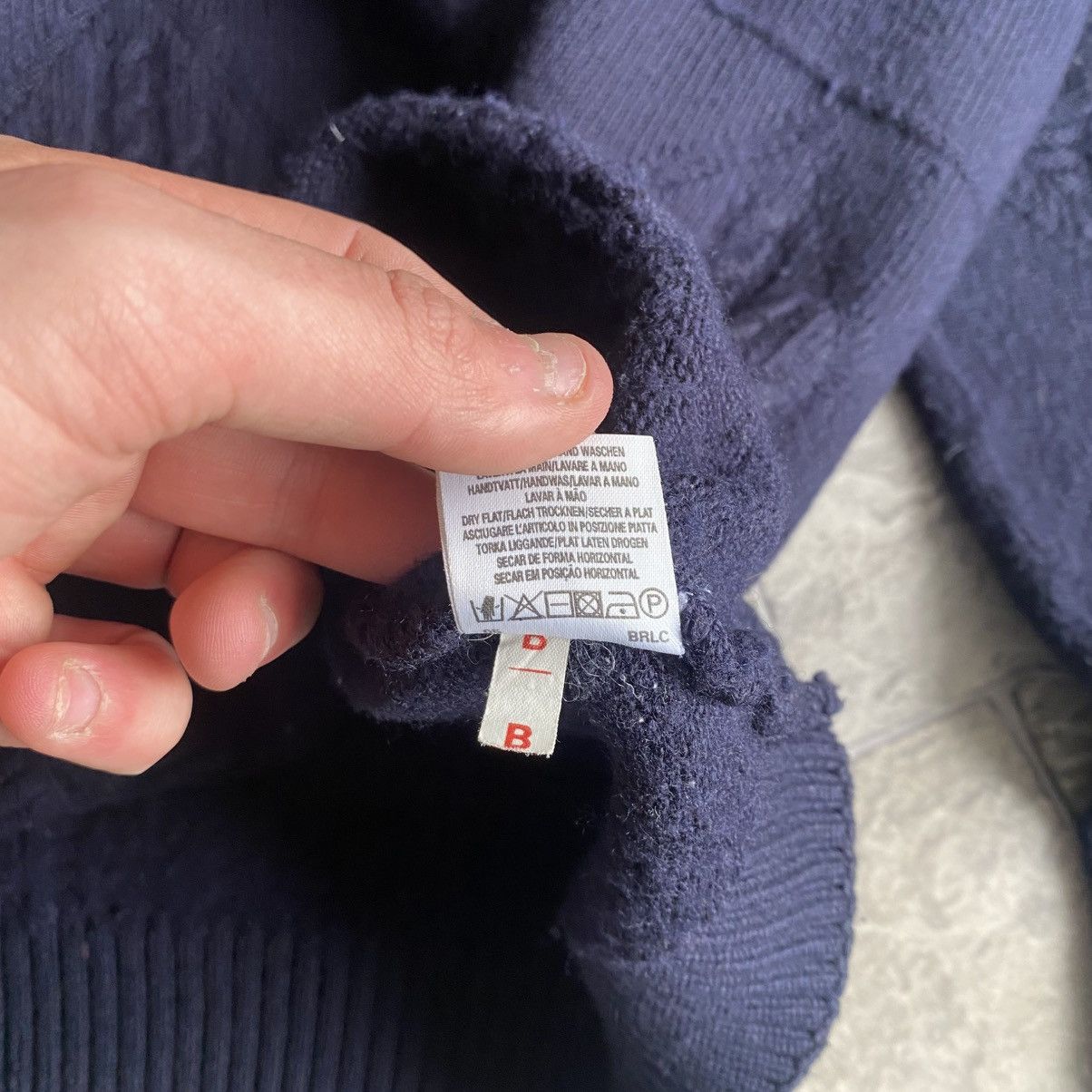 Burberry Rare Vintage Burberry Sweater Wool Size US XL / EU 56 / 4 - 6 Thumbnail