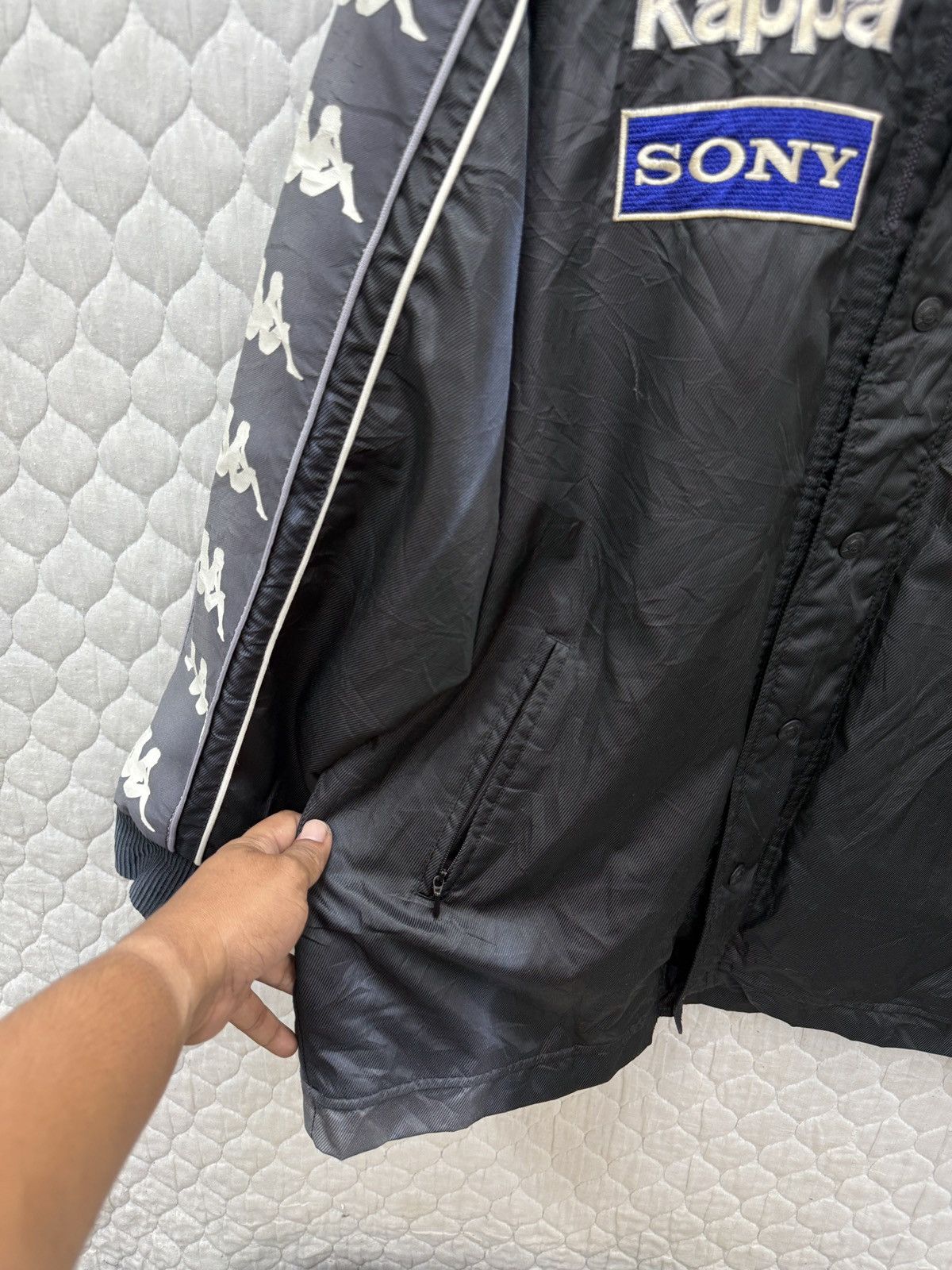 Kappa 🔥🔥🔥ARCHIVE VINTAGE KAPPA SONY JUVENTUS FADED JACKET Size US L / EU 52-54 / 3 - 15 Thumbnail