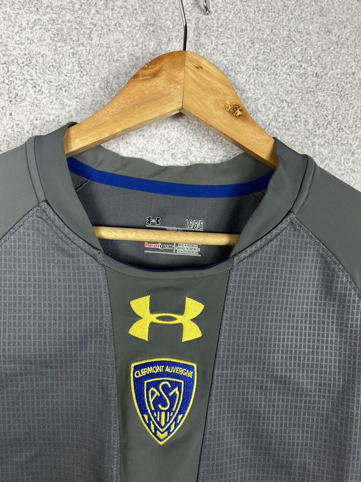 Other Clermont Auvergne Under Armour Rugby Shirt Jersey Size US L / EU 52-54 / 3 - 4 Thumbnail