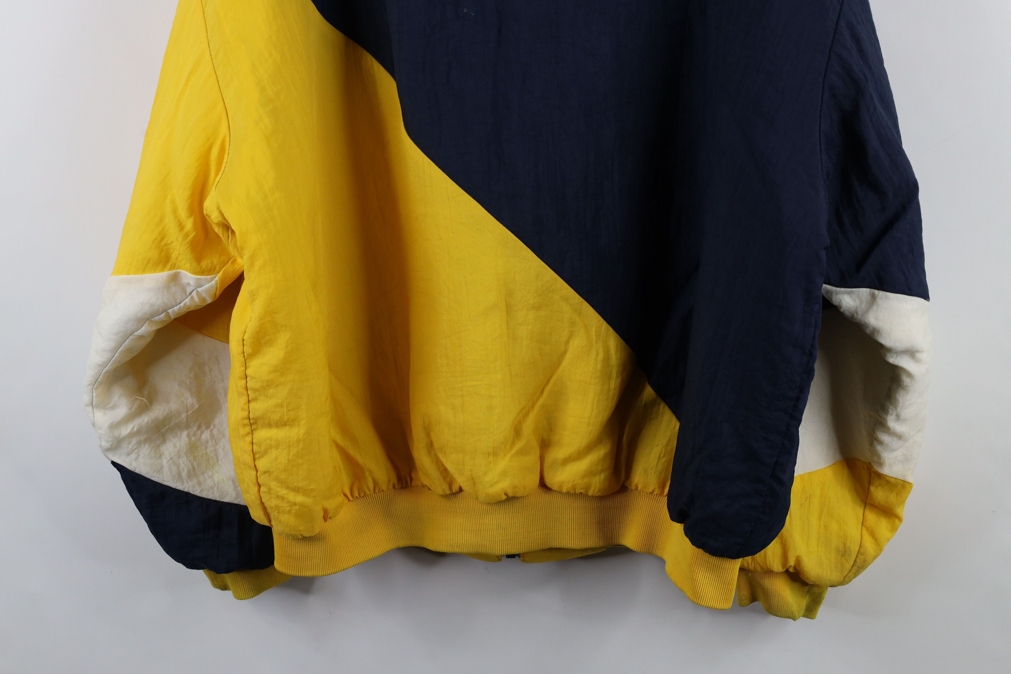 Vintage Vintage 90s University of Michigan Full Zip Puffer Jacket Size US XL / EU 56 / 4 - 16 Thumbnail