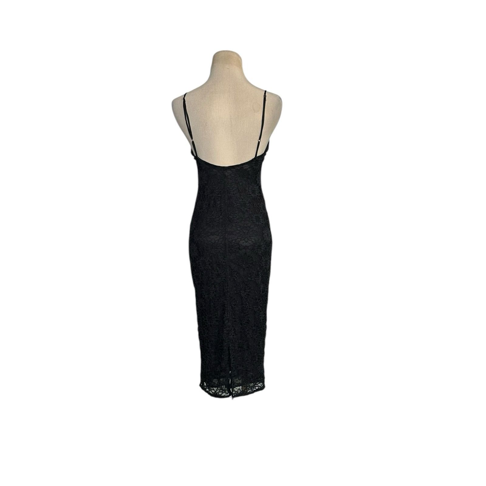 Urban Outfitters Out From Under black lace slip pencil dress size Small Size S / US 4 / IT 40 - 12 Thumbnail