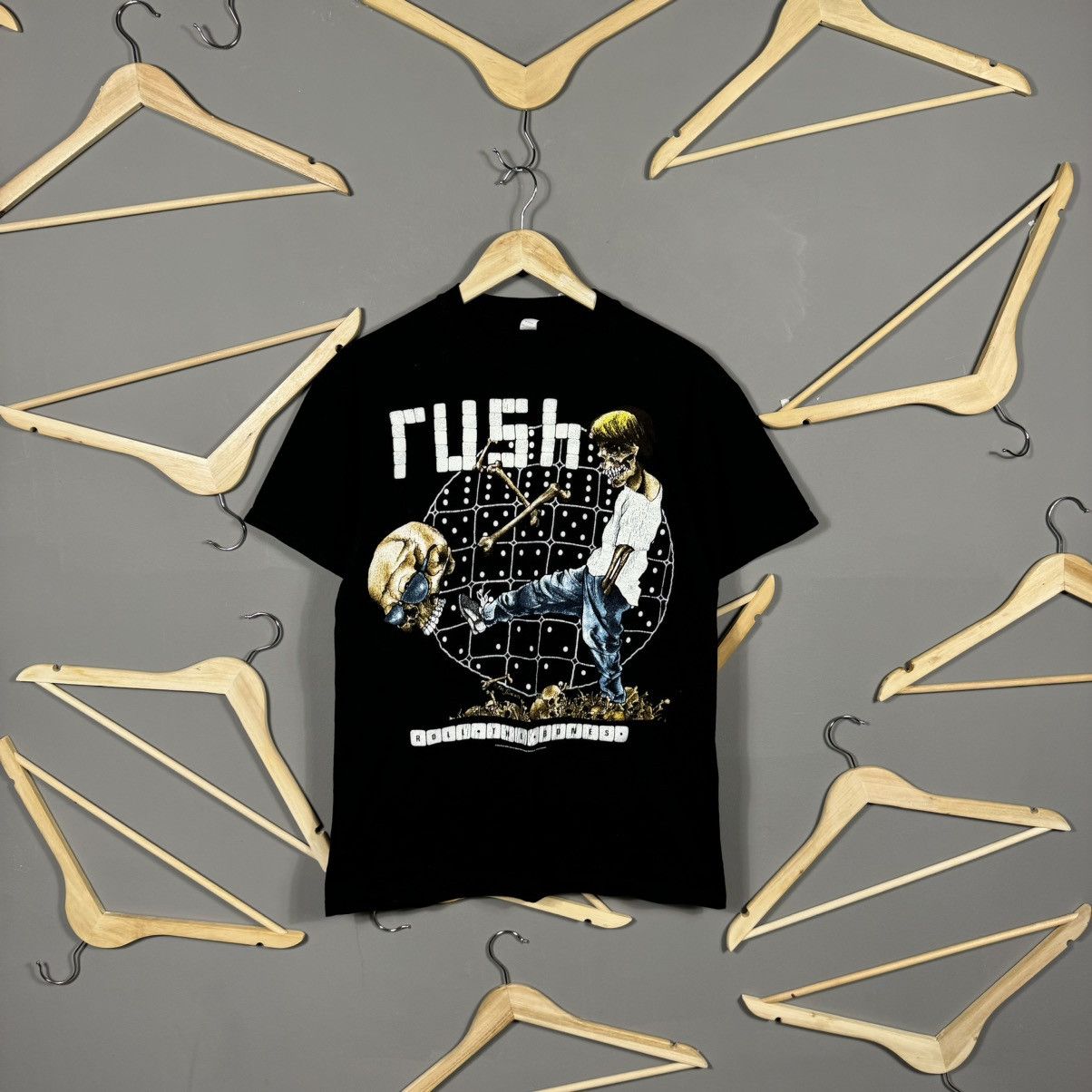 Band Tees Rush 2009 Roll The Bones T-shirt Size US M / EU 48-50 / 2 - 1 Thumbnail