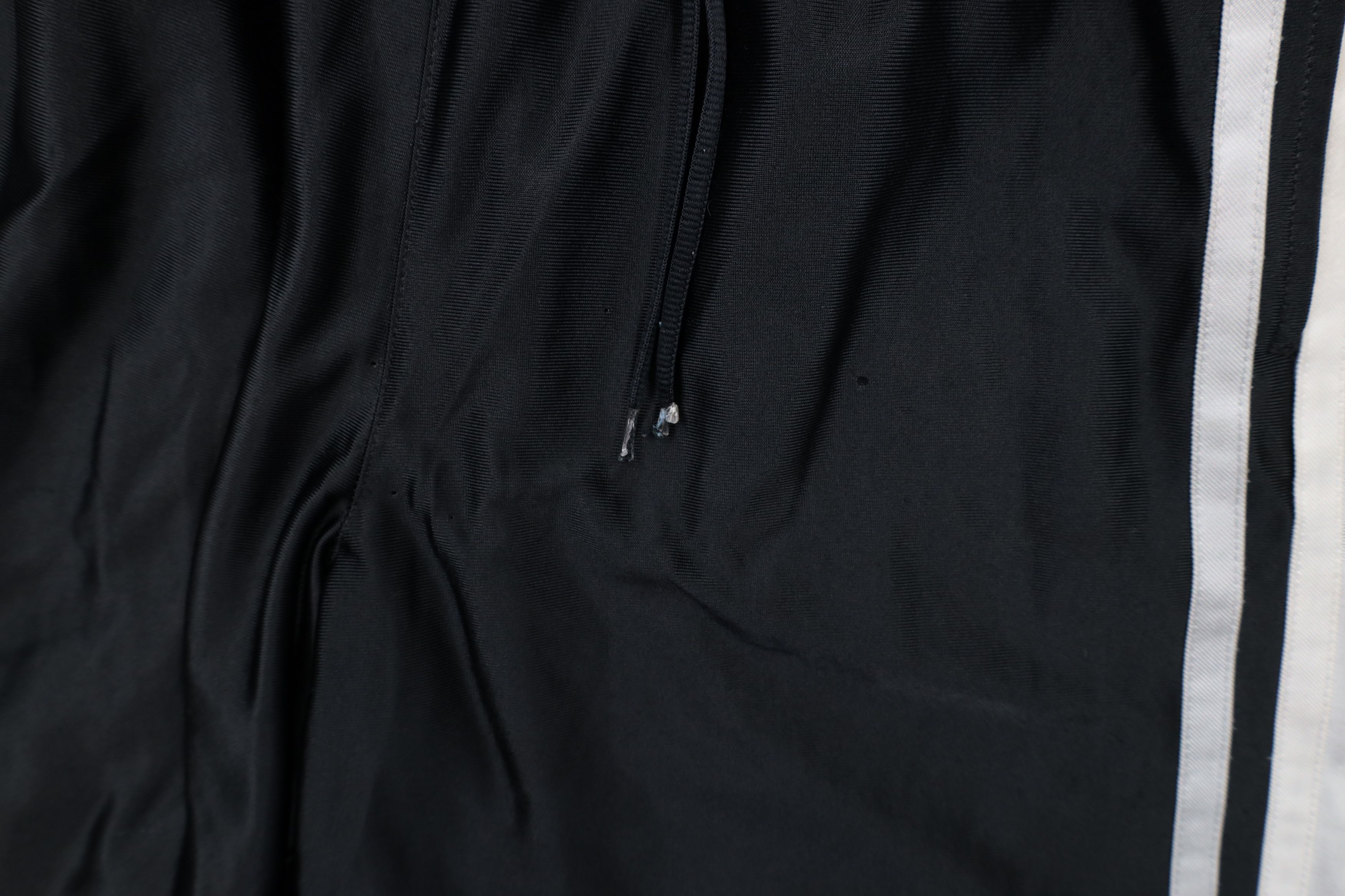 Nike × Vintage Vintage Nike Scott Mini Swoosh Heavy Basketball Shorts Size US 36 / EU 52 - 8 Thumbnail