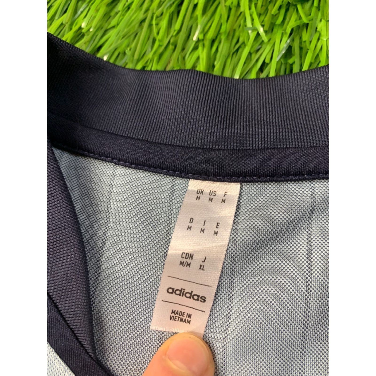 Adidas ADIDAS PERFORMANCE TIRO ORIGINAL 2022 FOOTBALL MEN SHIRT JERSEY M Blue Football T-Shirt Mens 2022 Adidas Tiro Size US M / EU 48-50 / 2 - 6 Thumbnail