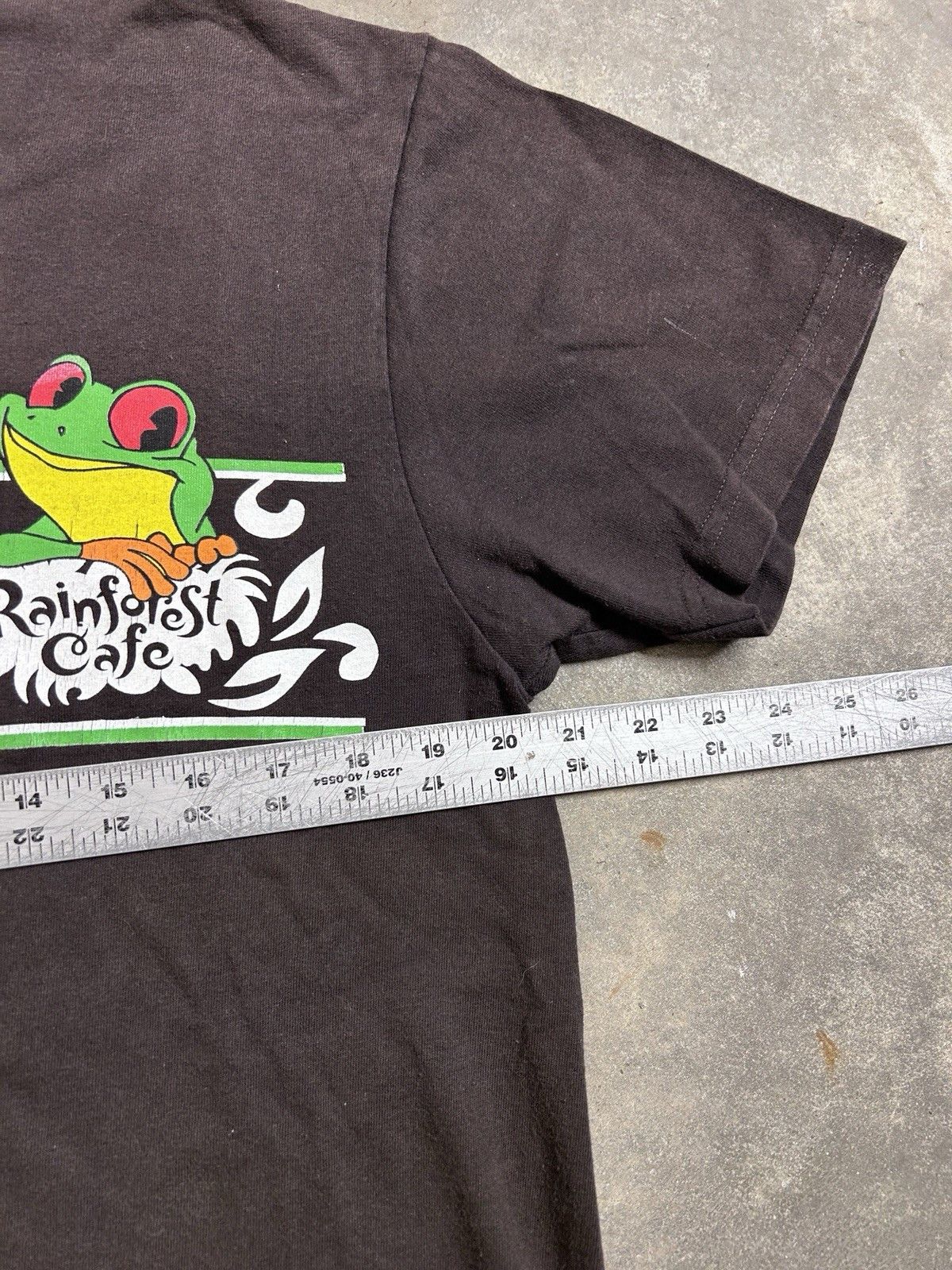 Vintage Vintage 00’s Rains Forest Cafe Frog Nature T-shirt Size US M / EU 48-50 / 2 - 4 Thumbnail