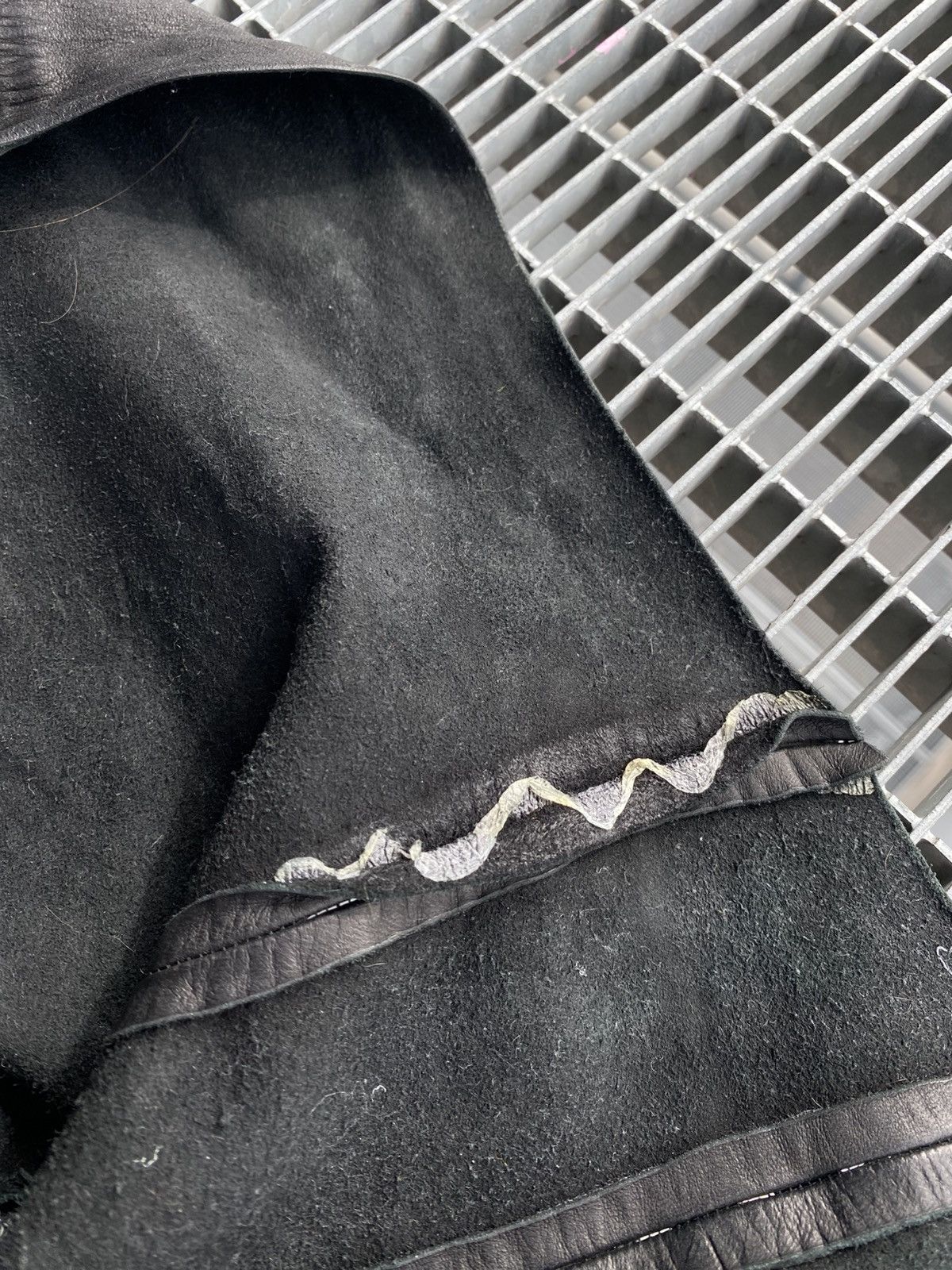 Le Grande Bleu (L.G.B.) Le Grande Bleu L.G.B. Leather Top Cape Size US S / EU 44-46 / 1 - 14 Thumbnail