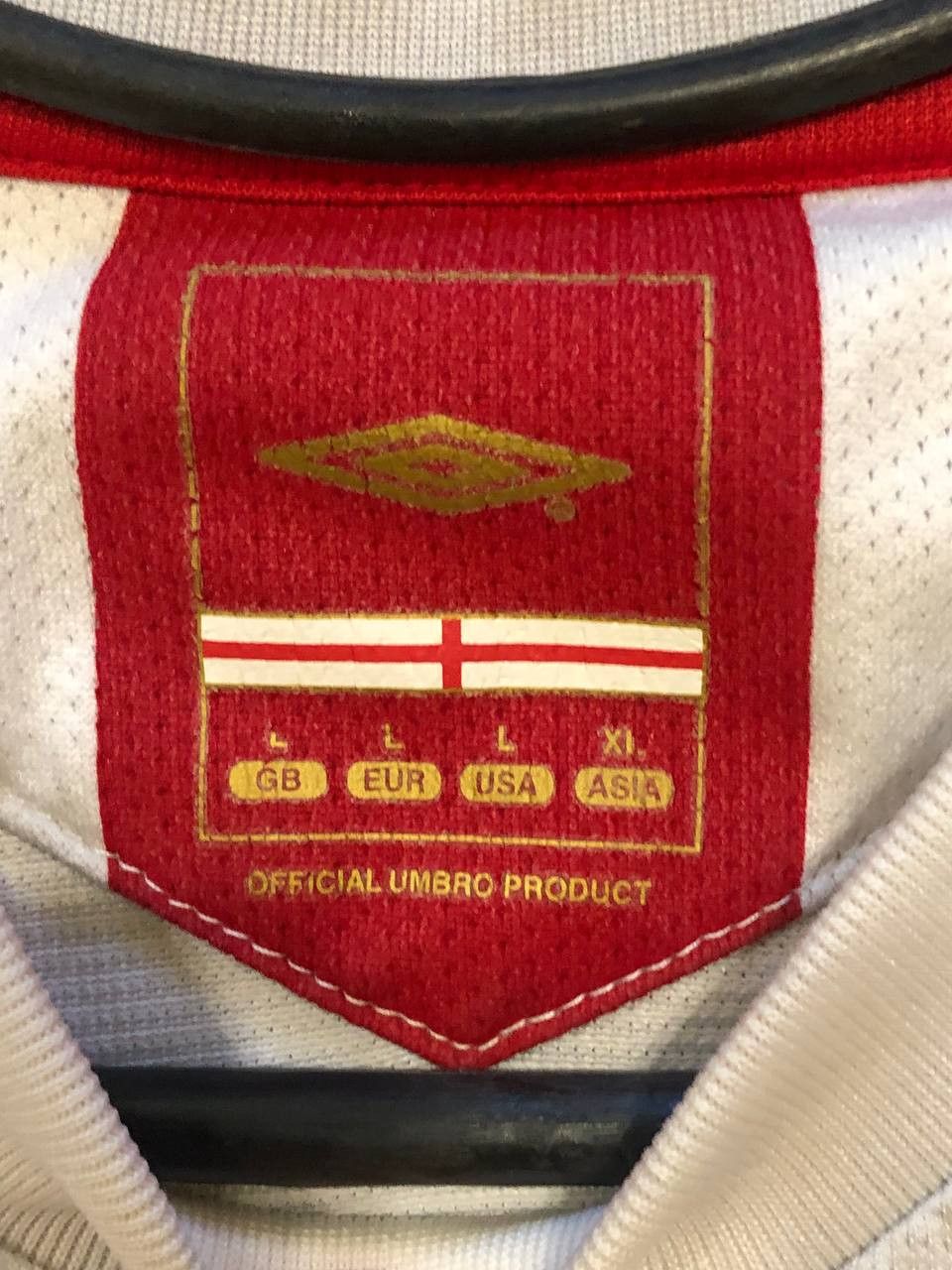 Umbro Vintage Streetwear T-Shirt Jerseys Umbro England football Size US L / EU 52-54 / 3 - 2 Thumbnail
