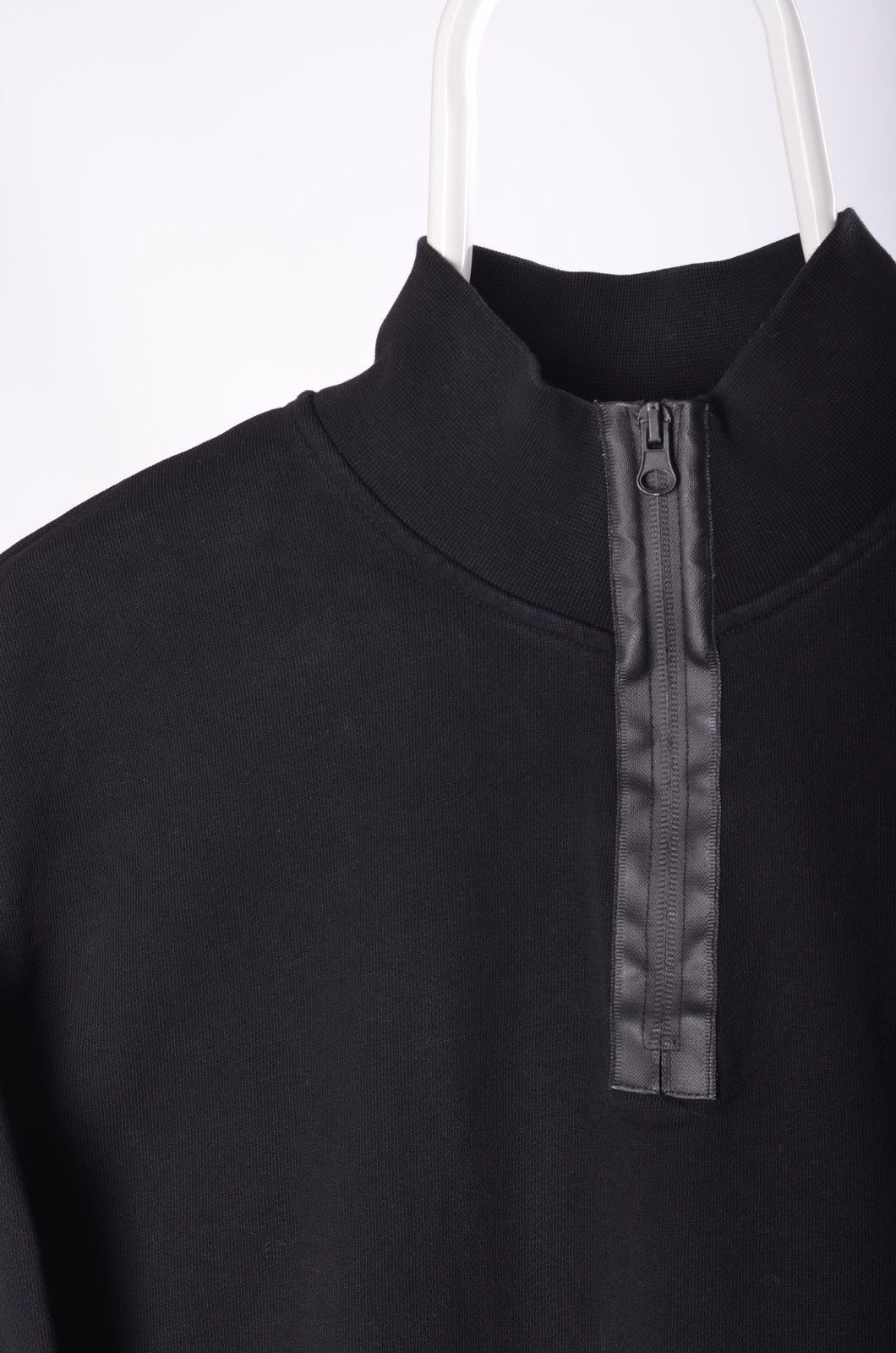 Alexander McQueen Alexander McQueen 1/4 Zip Sweater fits L-XL Size US XXL / EU 58 / 5 - 2 Thumbnail