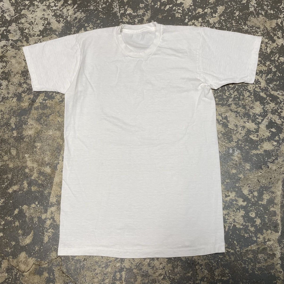 Unsound Rags × Vintage Vintage White Blank 90s Single Stitch Tshirt Size US M / EU 48-50 / 2 - 1 Thumbnail