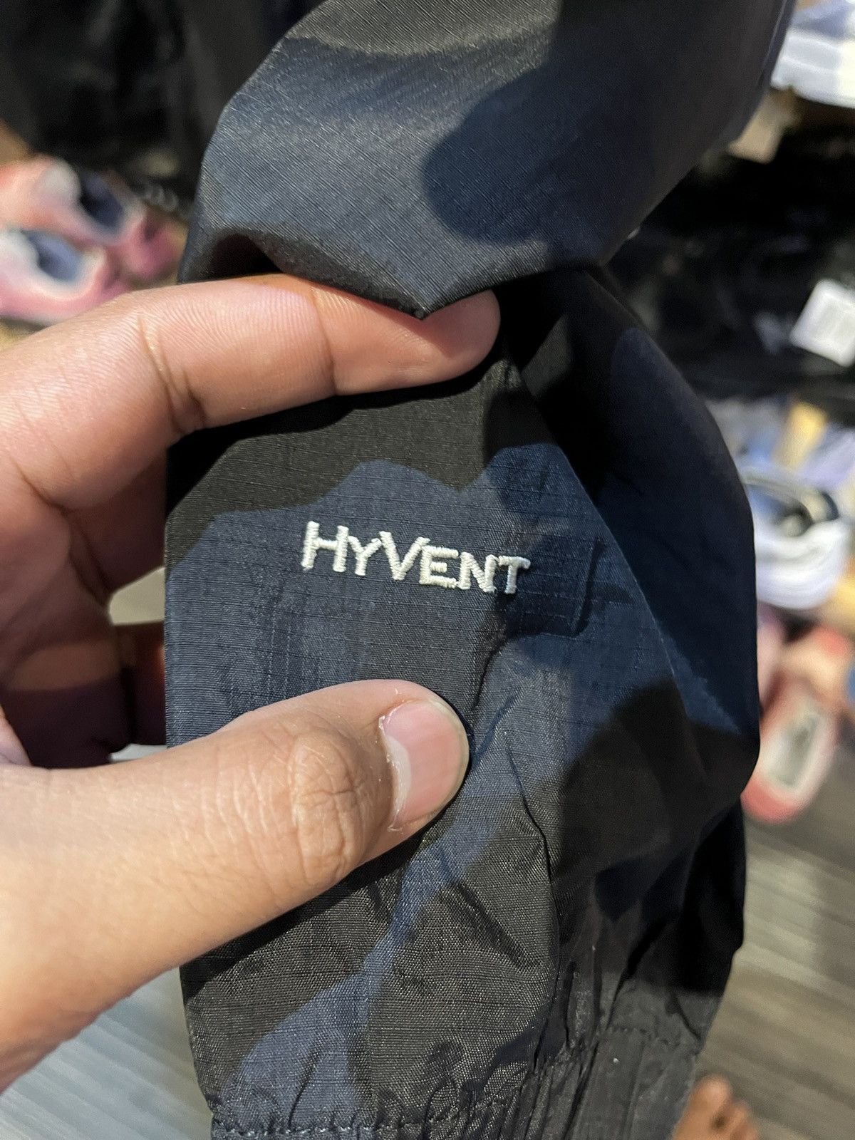 The North Face × Vintage The North Fave Hyvent Black Jacket Hooded Waterproof Size US M / EU 48-50 / 2 - 5 Thumbnail