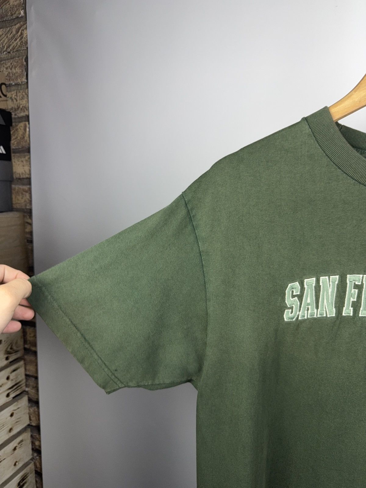 Vintage Vintage 90s San Francisco Graphic Big Logo Y2K Tee USA Size US M / EU 48-50 / 2 - 3 Thumbnail