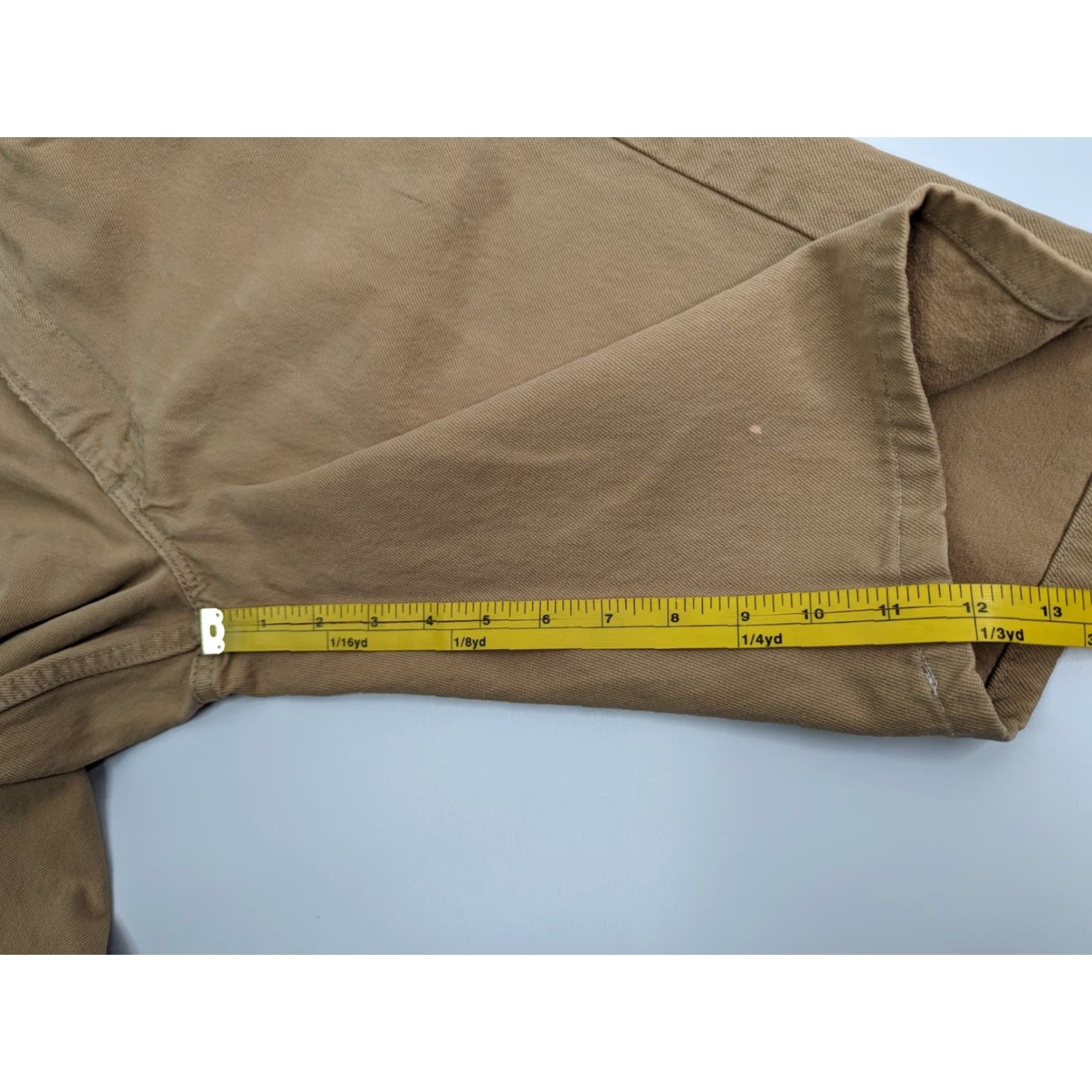 Levi's VINTAGE Levi's 550 Bermuda Shorts/Shorts Denim Bermuda Shorts Khaki Beige 34 Mens Regular Slim Distressed 34 Distressed 34 Size 24" / US 00 / IT 34 - 6 Thumbnail