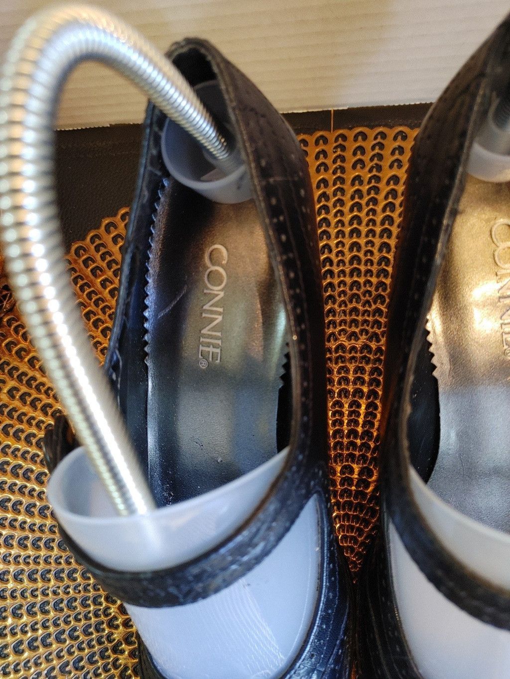Corneliani Connie Garbo Heels Size 7.5M Size US 7.5 / IT 37.5 - 4 Thumbnail