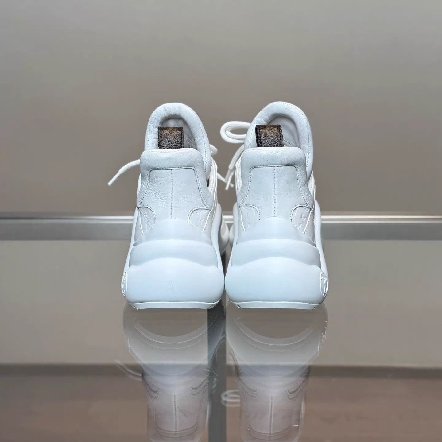 Louis Vuitton LV Archlight White Embossed Print Dad Sneaker Size US 7.5 / IT 37.5 - 4 Thumbnail