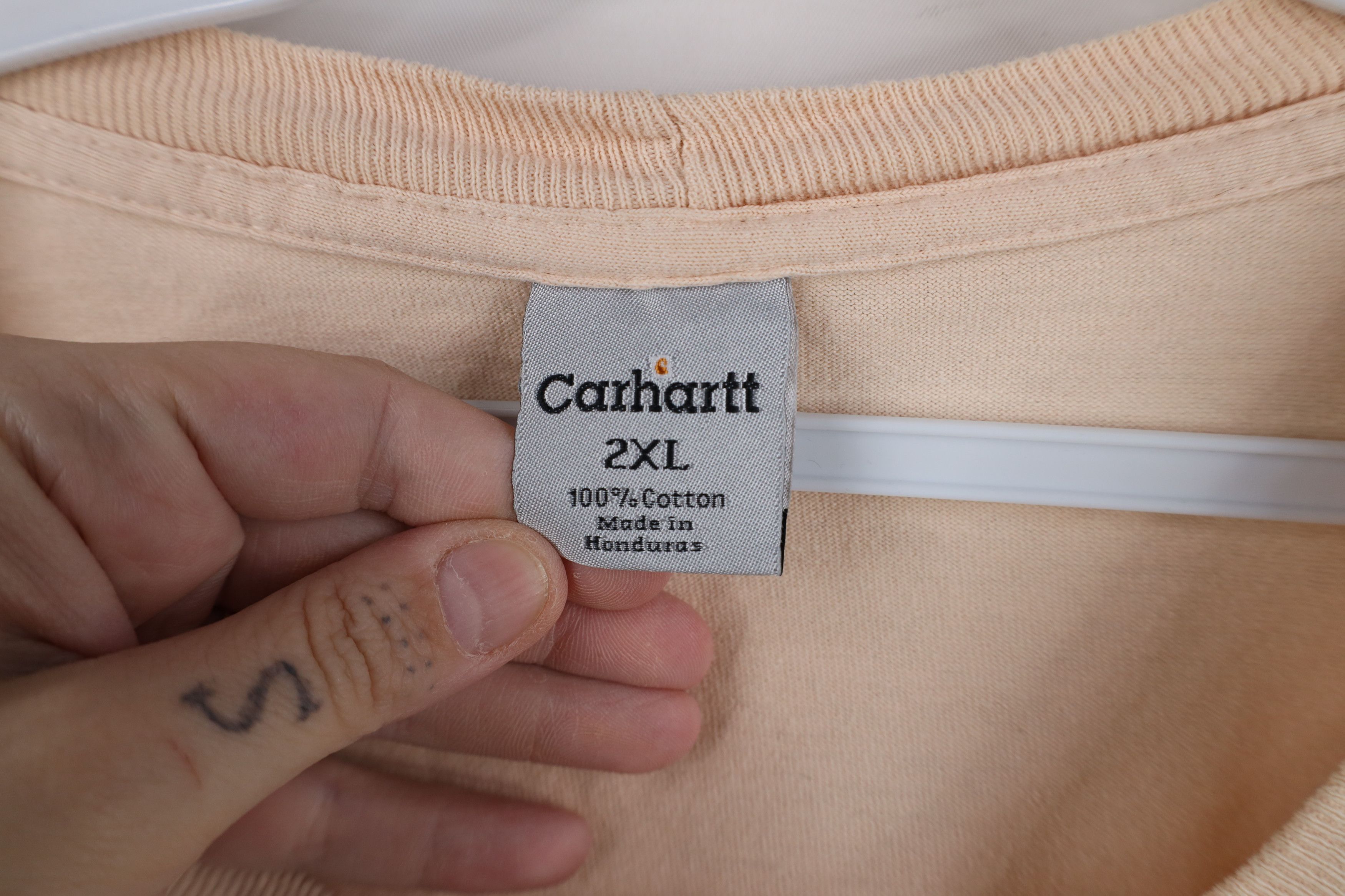 Carhartt Vintage Carhartt Spell Out Pocket T-Shirt Pink Cotton Size US XXL / EU 58 / 5 - 11 Thumbnail