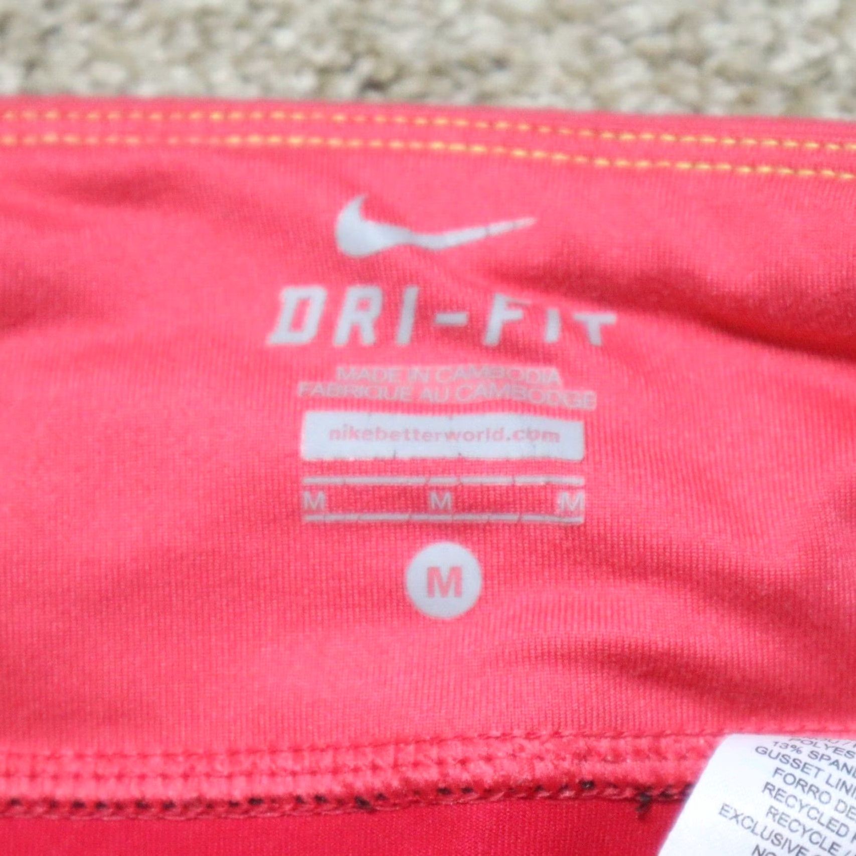 Nike Nike Pro Dri-Fit Stretchy Magenta Pink Bike Short Knee Women's Size M Medium Shirt Size 32" / US 10 / IT 46 - 3 Thumbnail