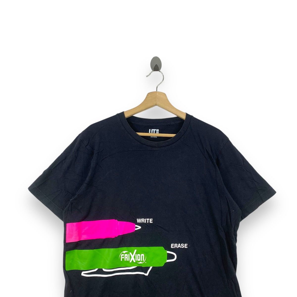 Uniqlo UNIQLO x FRIXION PILOT Erasable Pen Series Tee Shirt Top Size US L / EU 52-54 / 3 - 2 Thumbnail