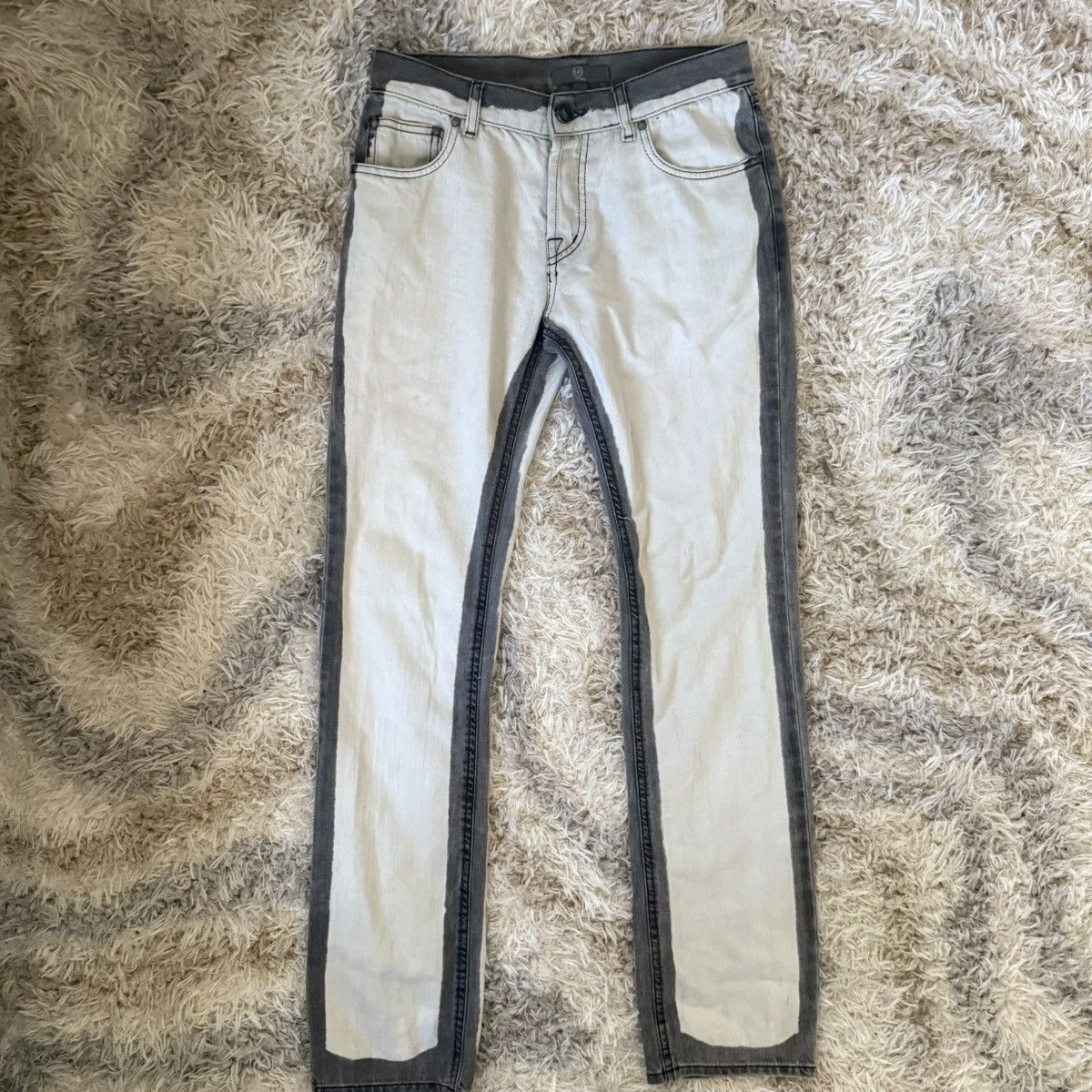 Alexander McQueen Archive Alexander McQueen two toned pant Size US 28 / EU 44 - 1 Thumbnail