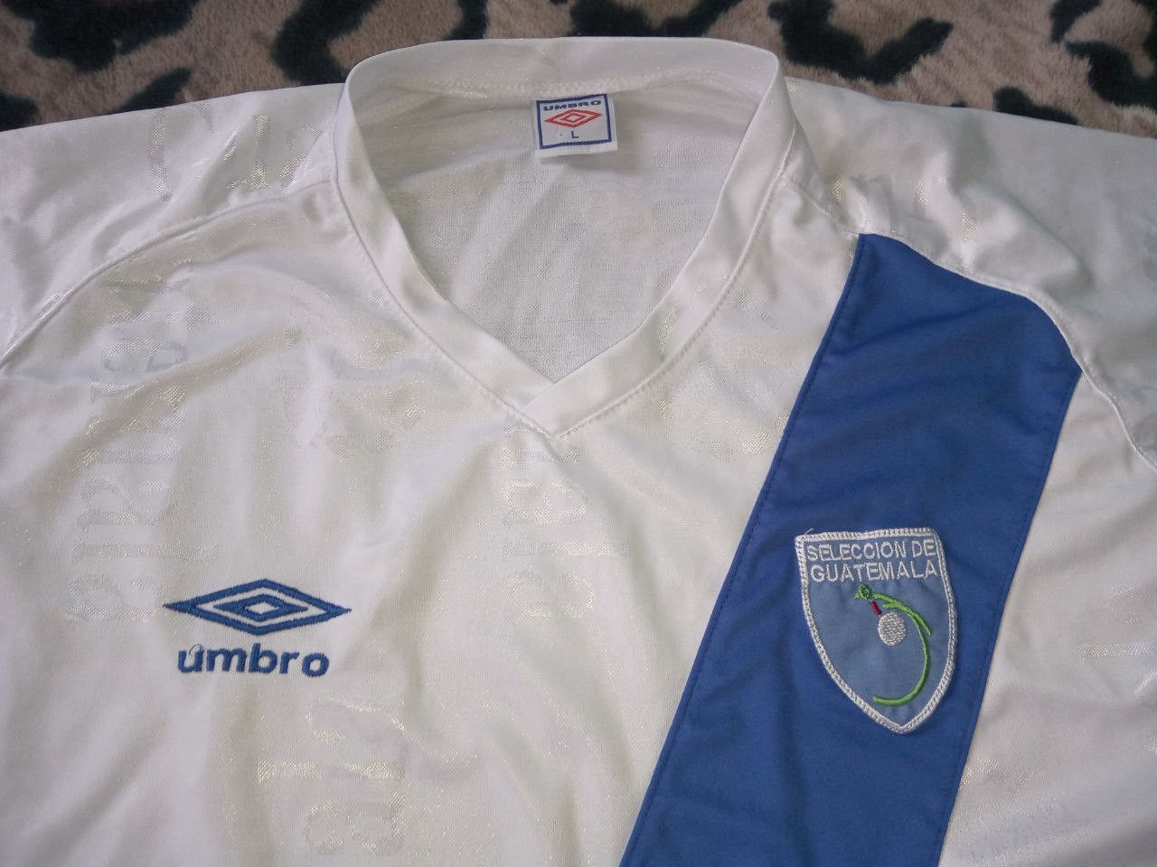 Umbro Vintage Umbro Guatemala Soccer Jersey Size US M / EU 48-50 / 2 - 3 Thumbnail