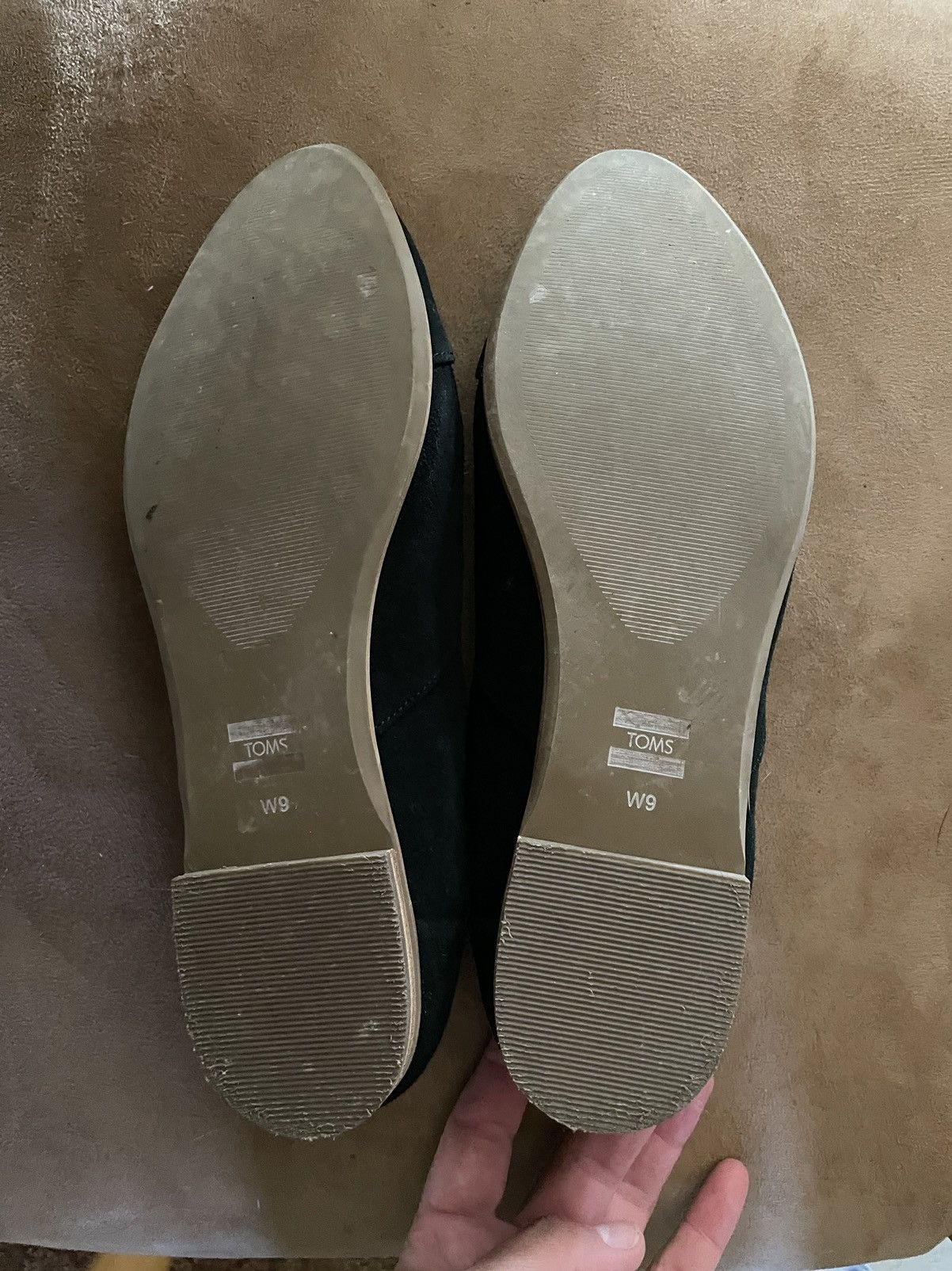 Toms Toms Size 9 Flats Size US 9 / IT 39 - 2 Thumbnail