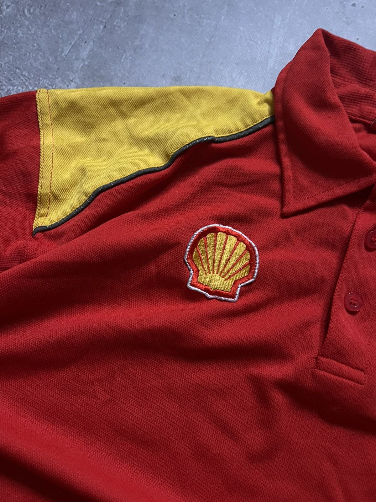 Ferrari Ferrari Shell V-Power Men's Button-Down T-Shirt, Formula 1 L Size US L / EU 52-54 / 3 - 3 Thumbnail