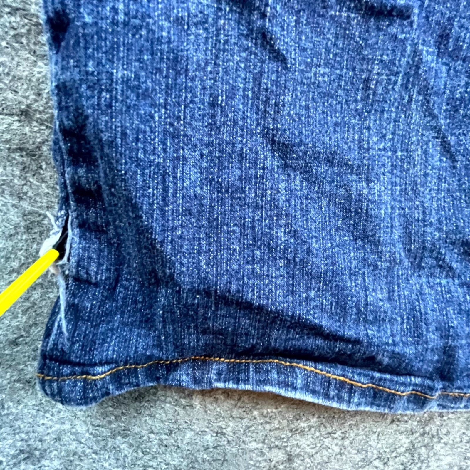 Rocawear Vintage Rocawear Bootcut Jeans Womens 11 Y2K Logo Embroider Size 30" / US 8 / IT 44 - 6 Thumbnail