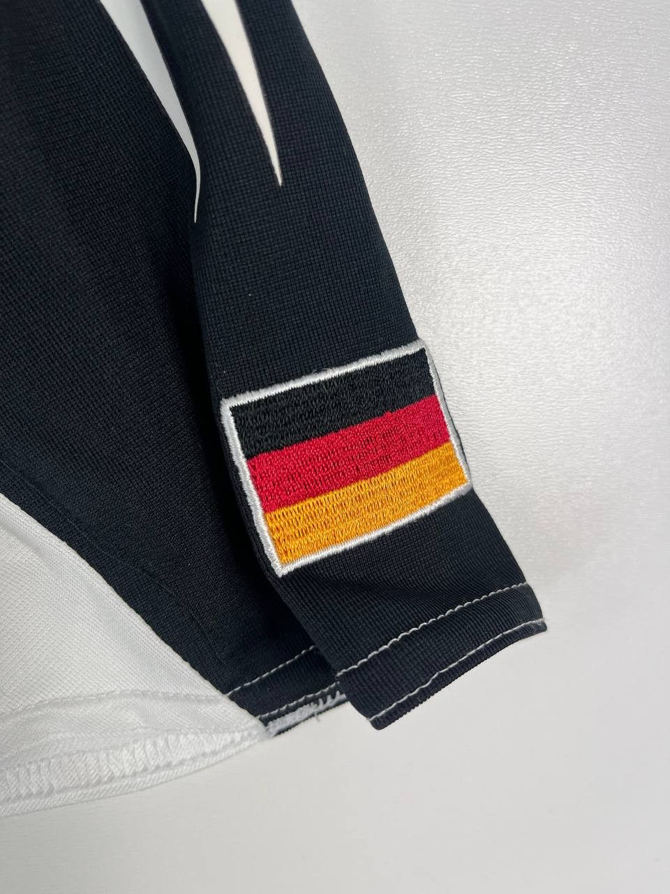 Adidas GERMANY 2004/06 HOME SHIRT FOOTBALL SOCCER ADIDAS SIZE XL Size US M / EU 48-50 / 2 - 3 Thumbnail