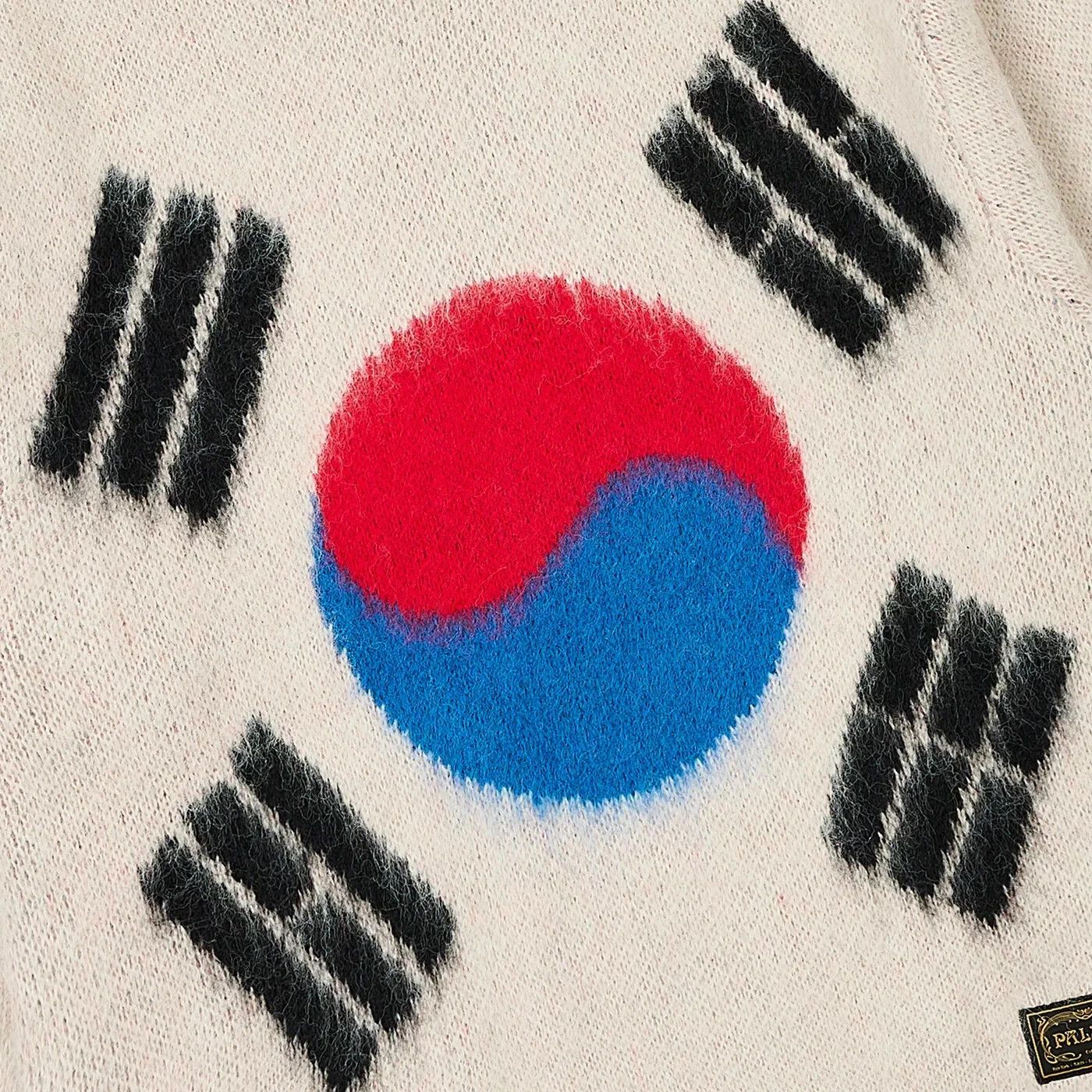 Palace Palace Hairy Flag knit Korea size LARGE Size US L / EU 52-54 / 3 - 2 Thumbnail