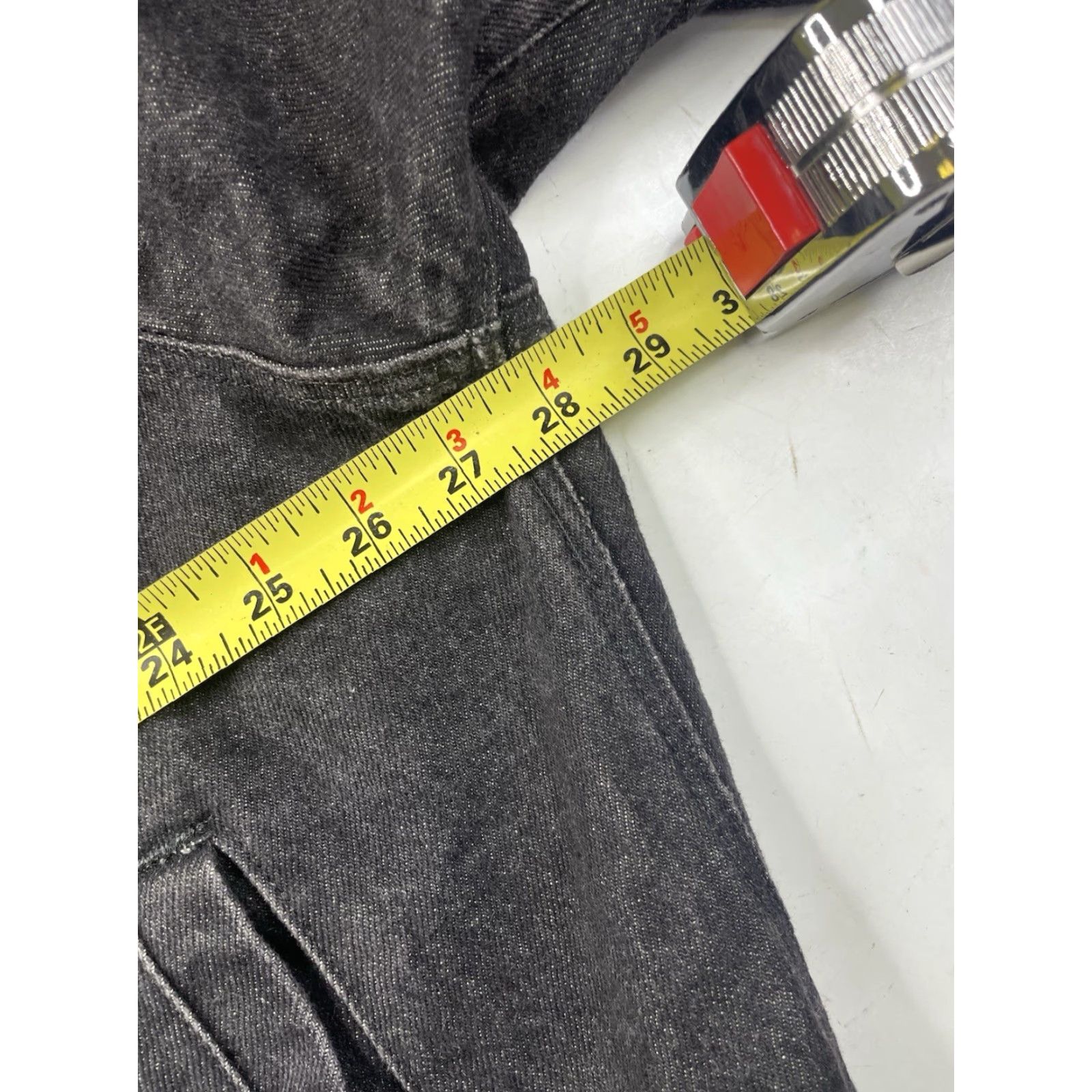 Vintage VINTAGE Savatage Jacket Denim Black XL Mens USA Winter Metal Biker 1995 Signed Dead Winter Dead - no rips stains Size US XL / EU 56 / 4 - 7 Thumbnail