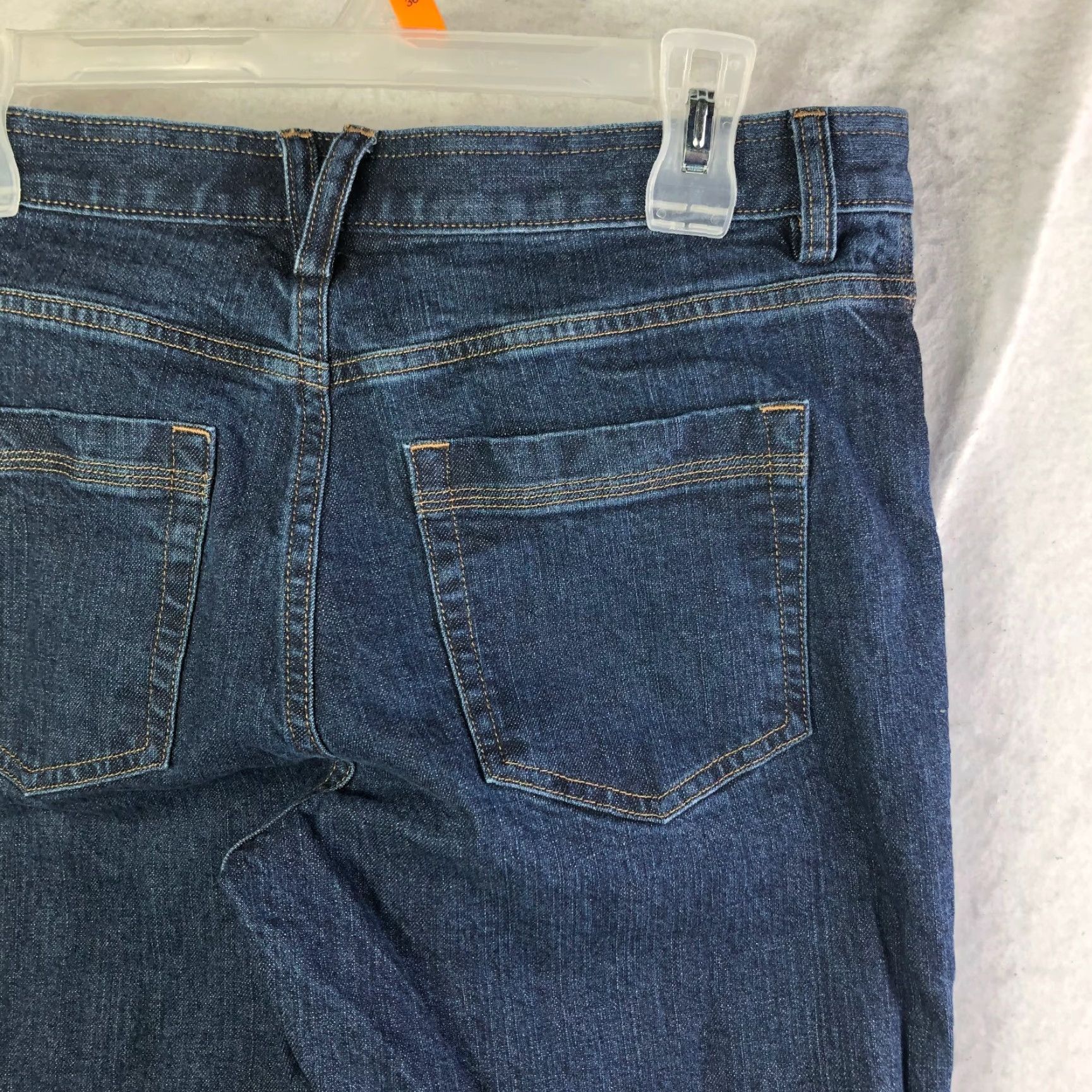 Denime Duluth Trading Womens Size 6 Mid Rise Straight Leg Medium Wash Blue Denim Jeans Size 28" / US 6 / IT 42 - 6 Thumbnail