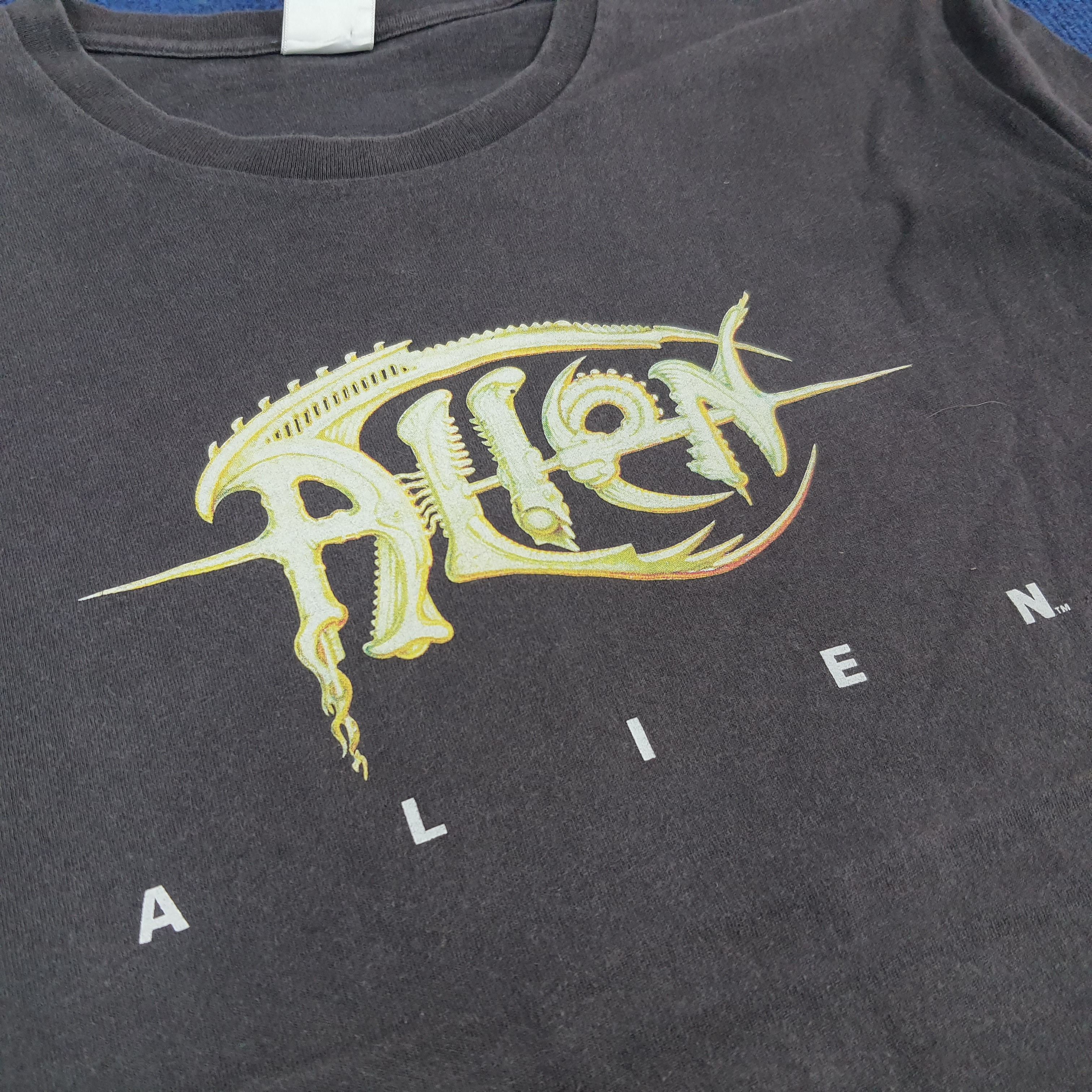 Vintage Vintage ALIEN American Movie Tshirt Size US L / EU 52-54 / 3 - 2 Thumbnail